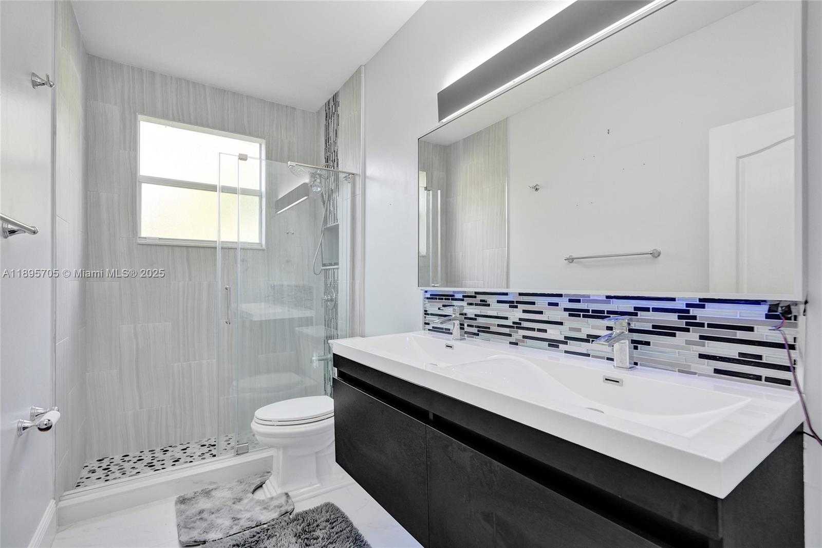 Small Image of 4248 SOUTH WEST 185TH AVE, Miramar Number 33