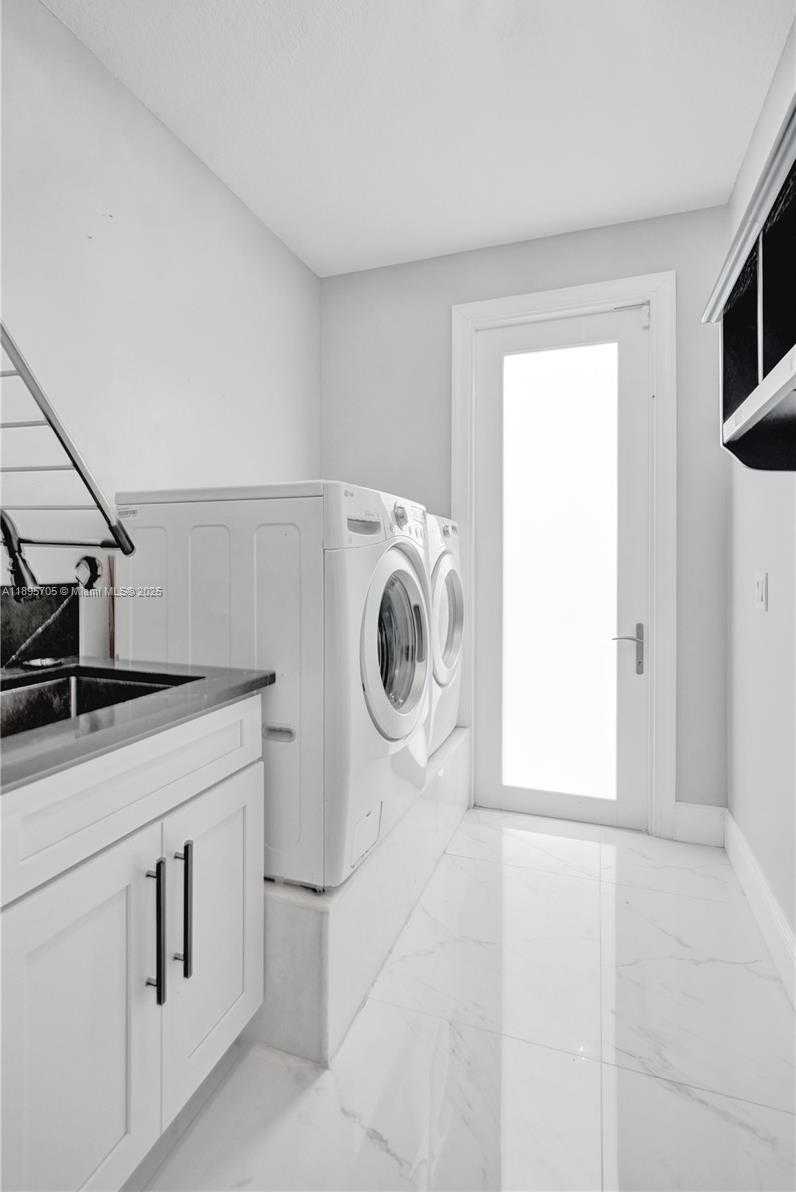 Small Image of 4248 SOUTH WEST 185TH AVE, Miramar Number 38