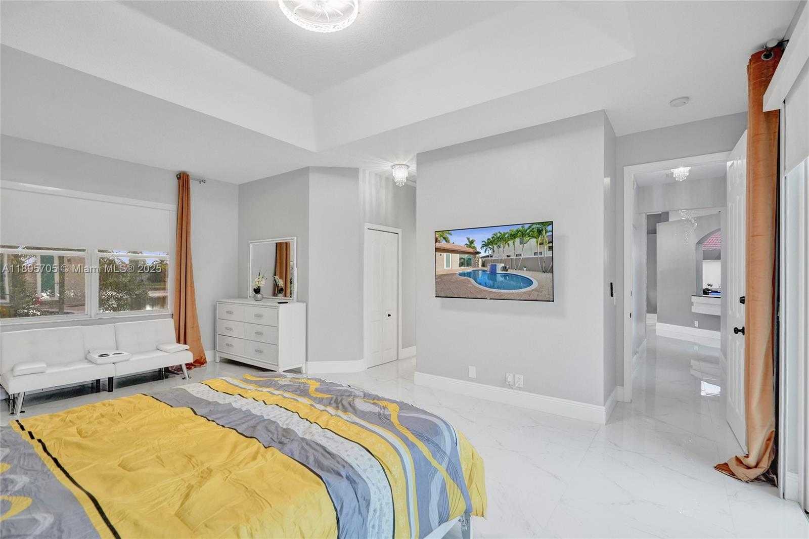 Small Image of 4248 SOUTH WEST 185TH AVE, Miramar Number 41
