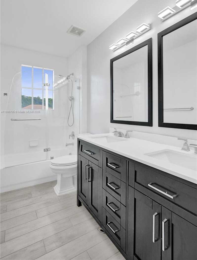 Small Image of 4248 SOUTH WEST 185TH AVE, Miramar Number 55