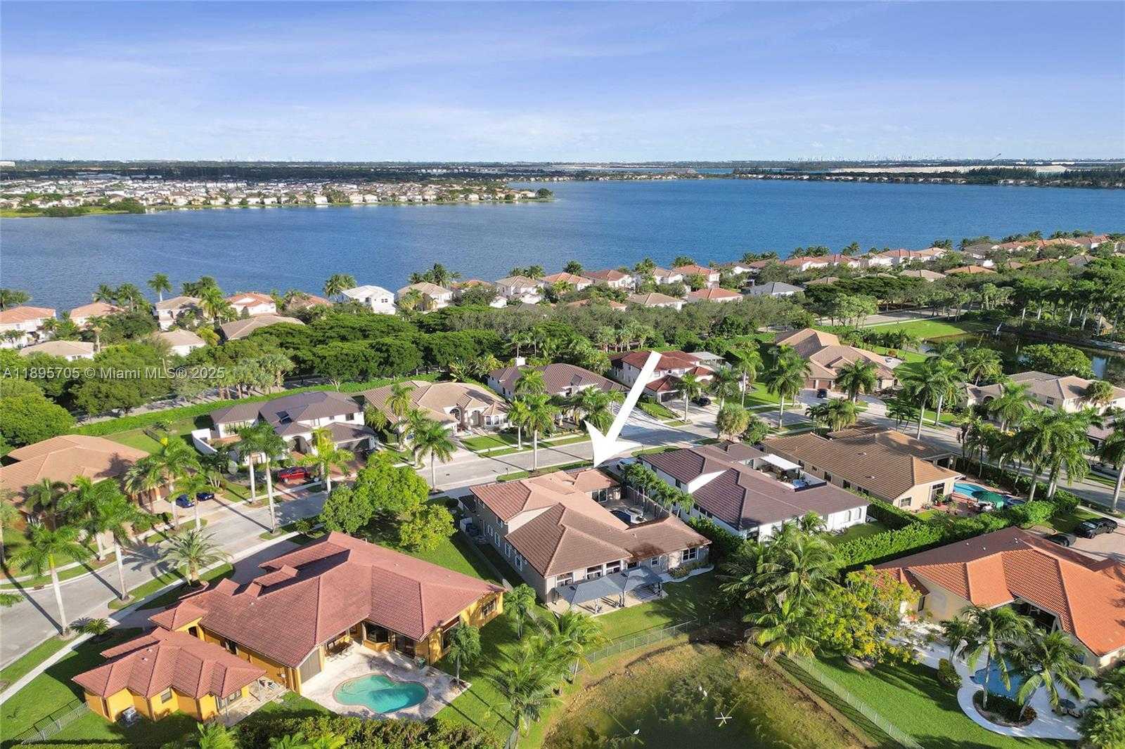 Small Image of 4248 SOUTH WEST 185TH AVE, Miramar Number 85