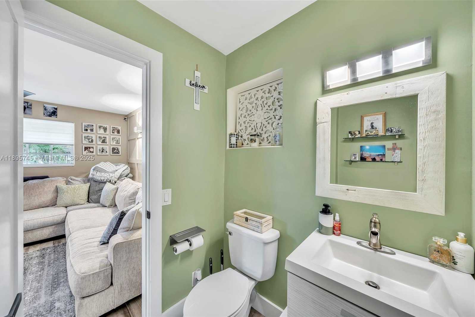 Small Image of 6821 NORTH WEST 6TH ST, Margate Number 14