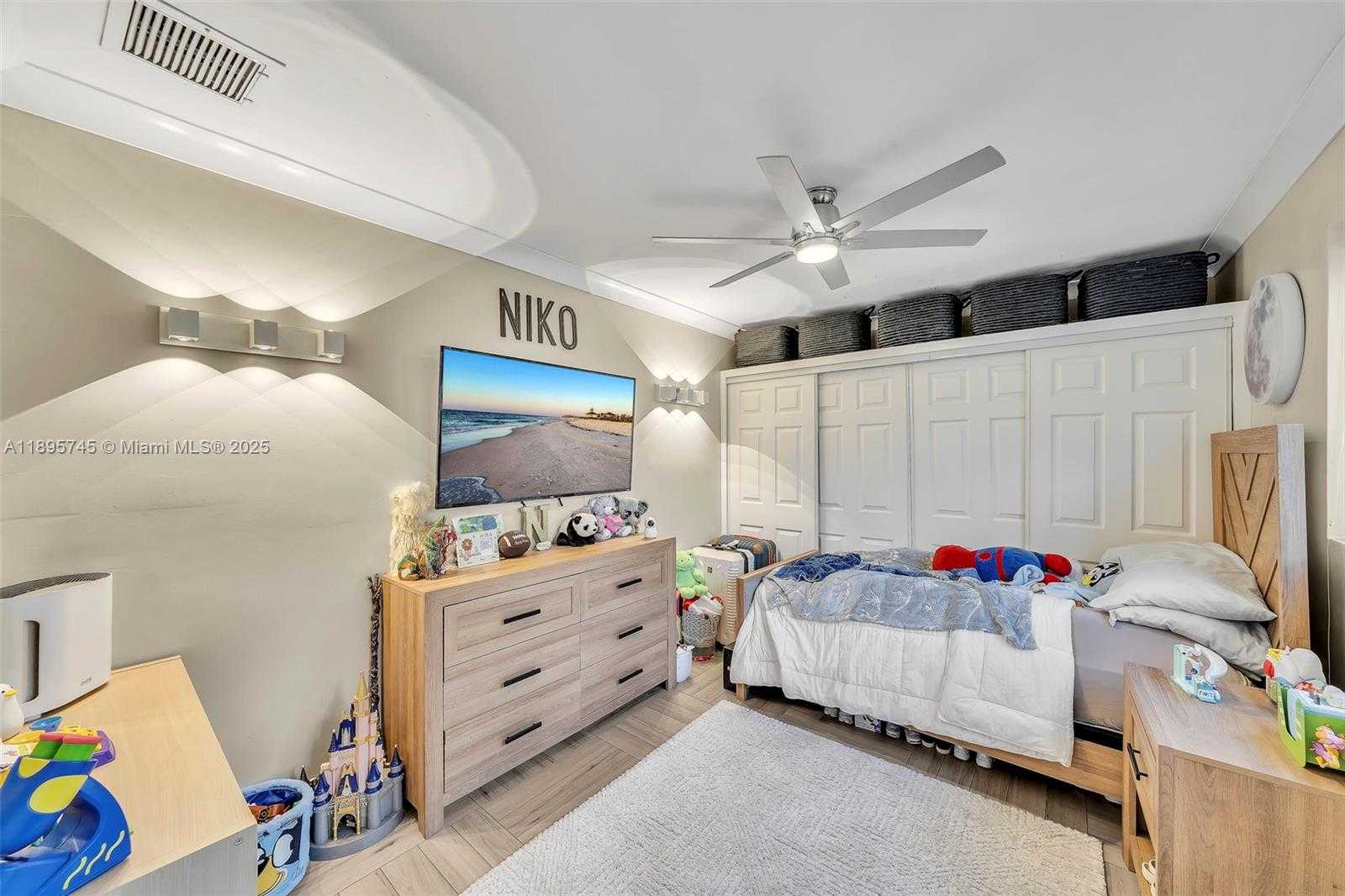 Small Image of 6821 NORTH WEST 6TH ST, Margate Number 23