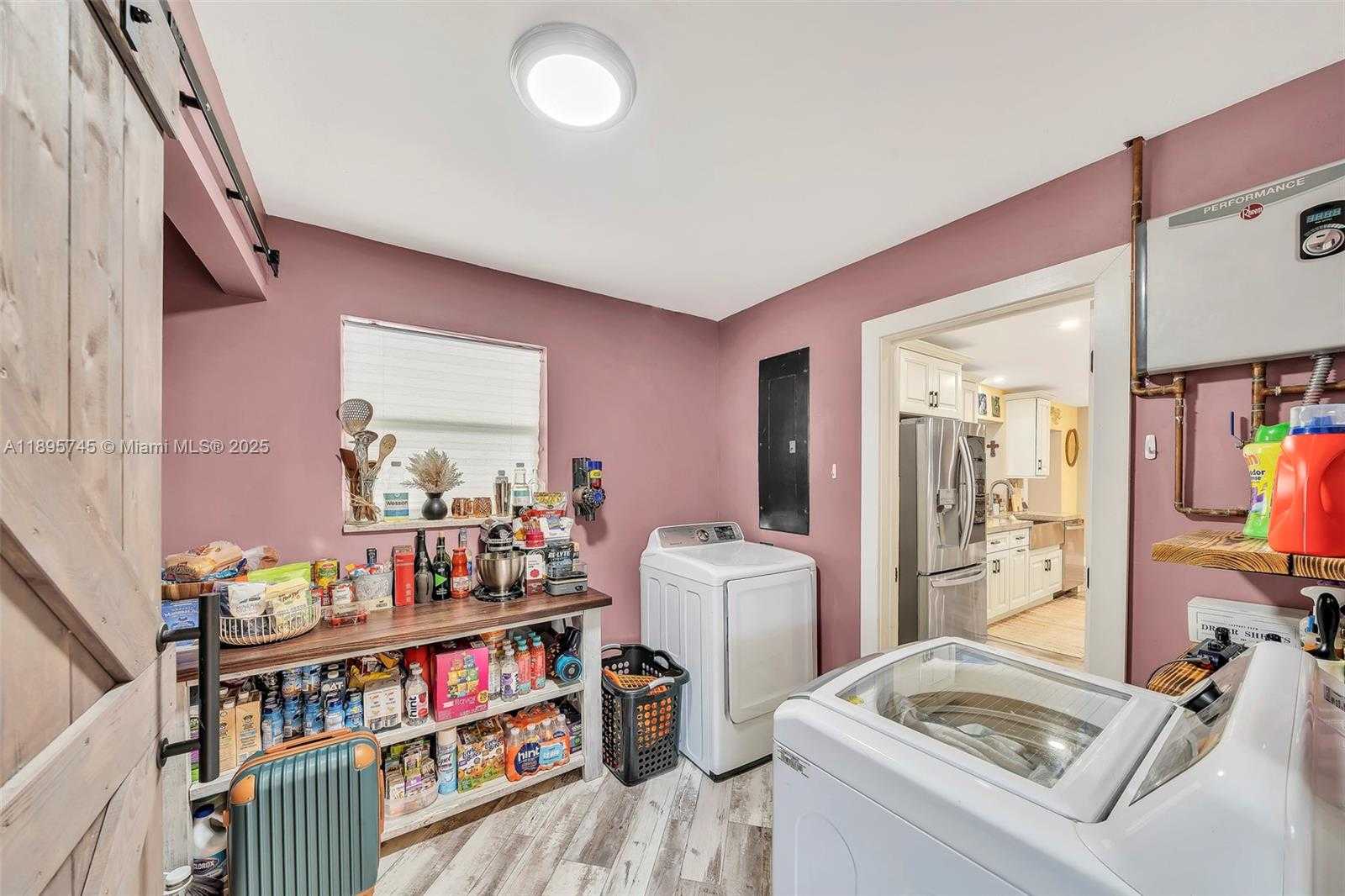 Small Image of 6821 NORTH WEST 6TH ST, Margate Number 25