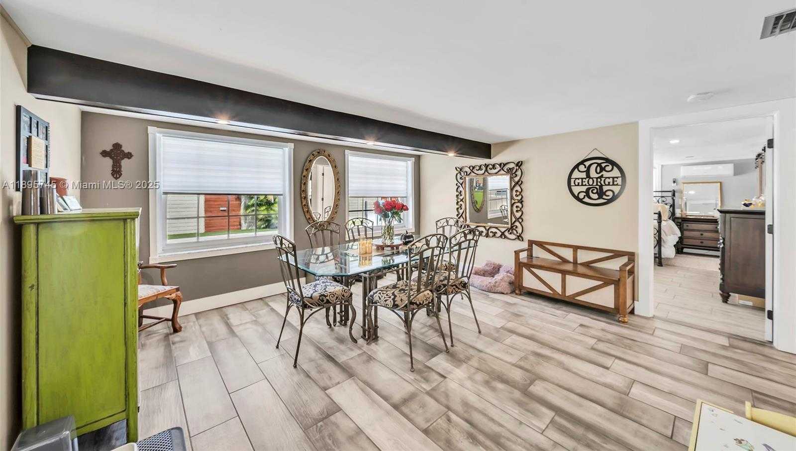 Small Image of 6821 NORTH WEST 6TH ST, Margate Number 28