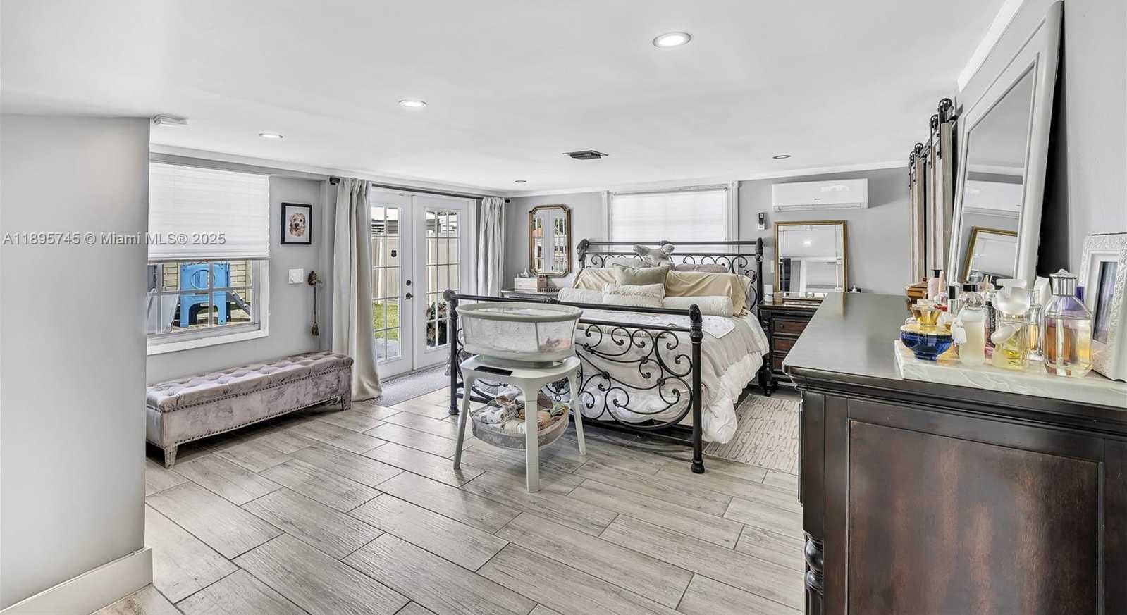 Small Image of 6821 NORTH WEST 6TH ST, Margate Number 30