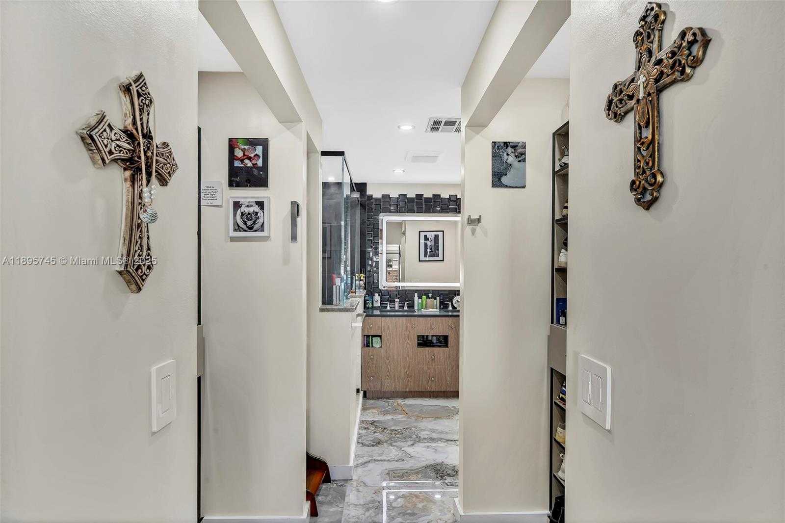 Small Image of 6821 NORTH WEST 6TH ST, Margate Number 34