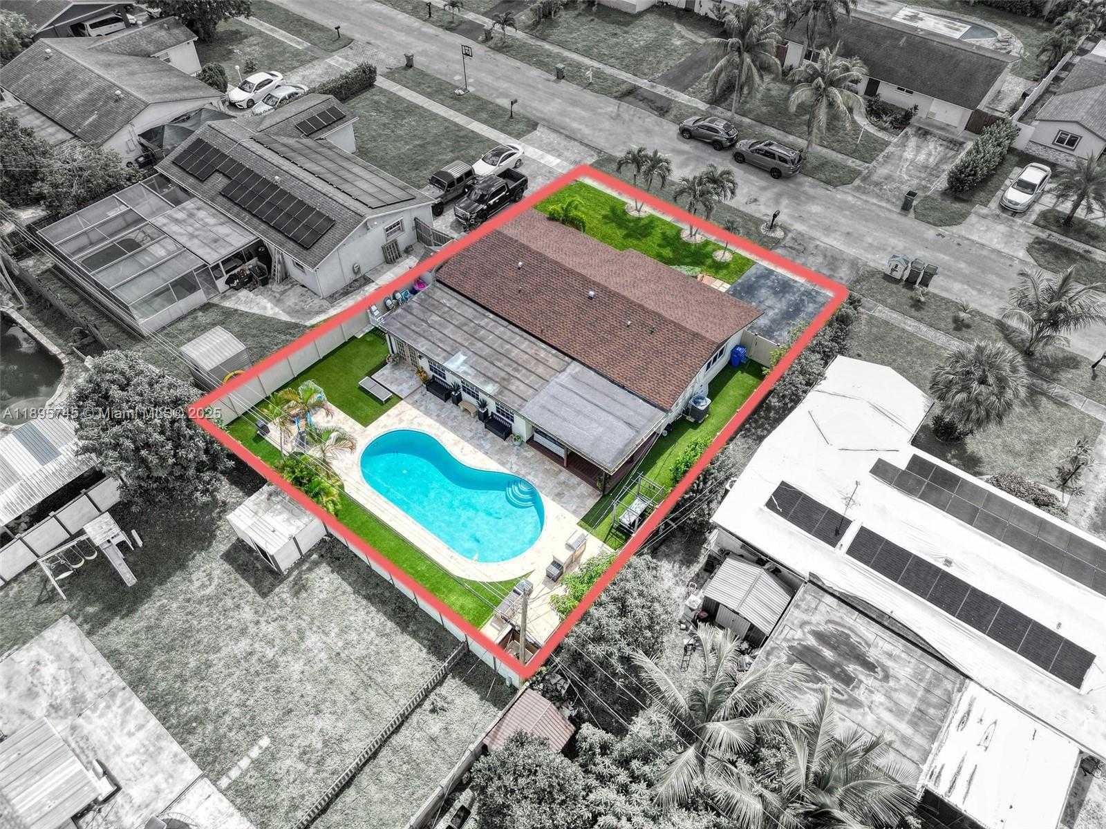 Small Image of 6821 NORTH WEST 6TH ST, Margate Number 48