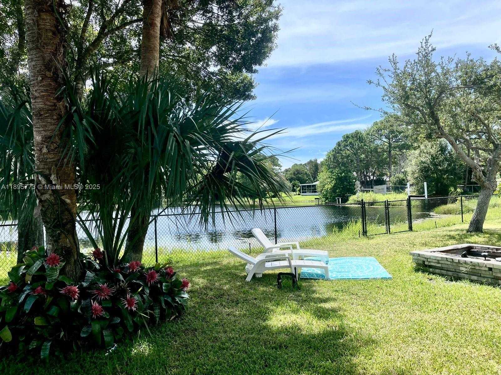 Small Image of 4700 REGINA DR, Fort Pierce Number 19