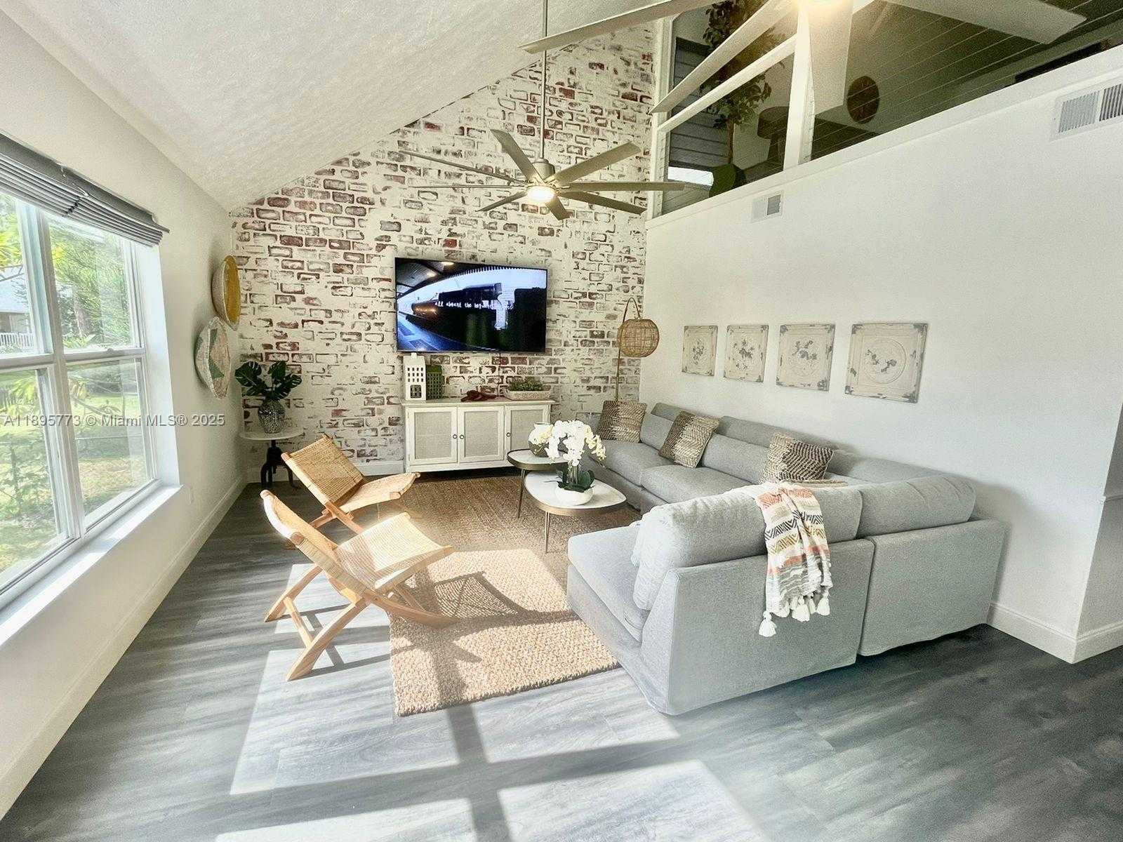 Small Image of 4700 REGINA DR, Fort Pierce Number 31