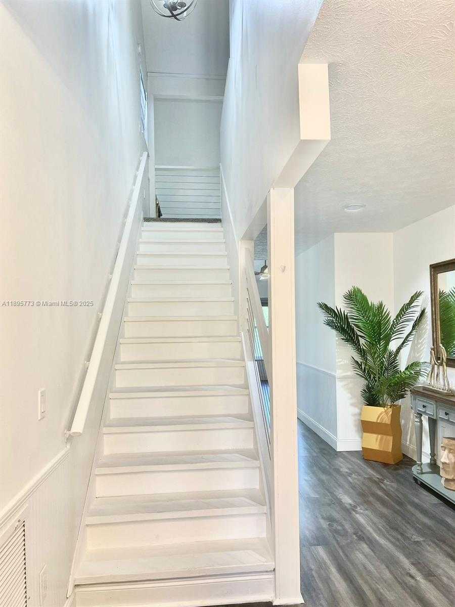 Small Image of 4700 REGINA DR, Fort Pierce Number 44