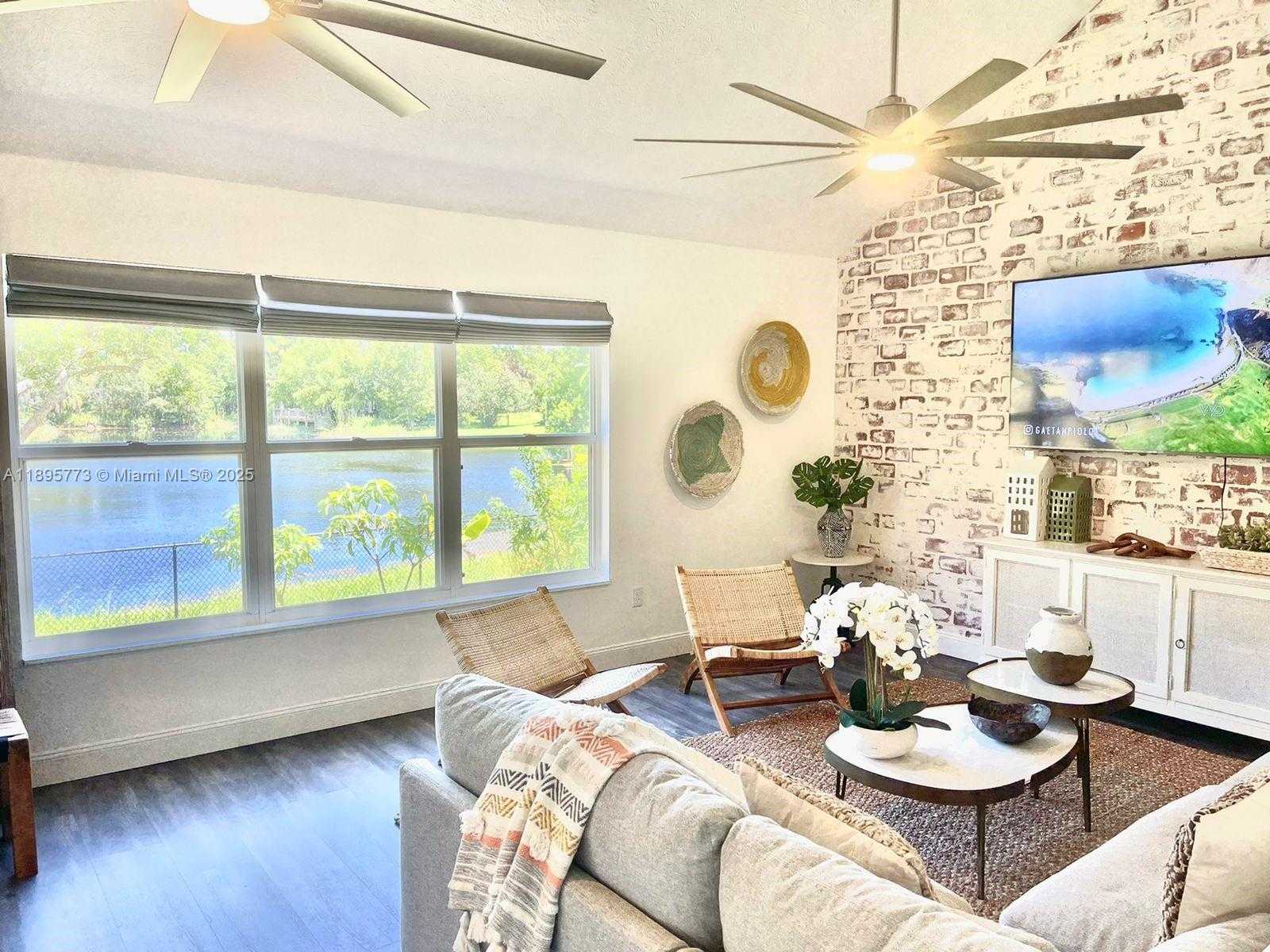 Small Image of 4700 REGINA DR, Fort Pierce Number 5