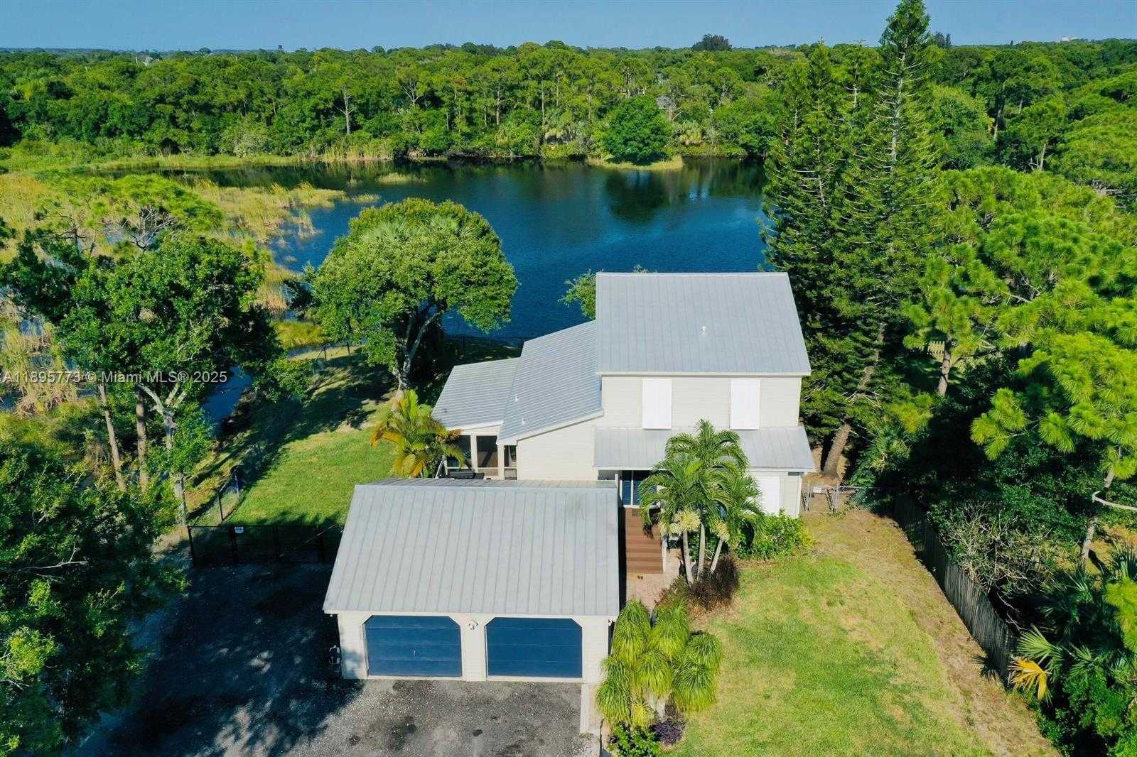 Small Image of 4700 REGINA DR, Fort Pierce Number 69