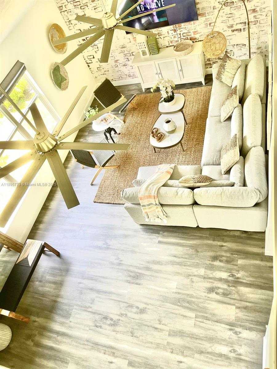 Small Image of 4700 REGINA DR, Fort Pierce Number 74