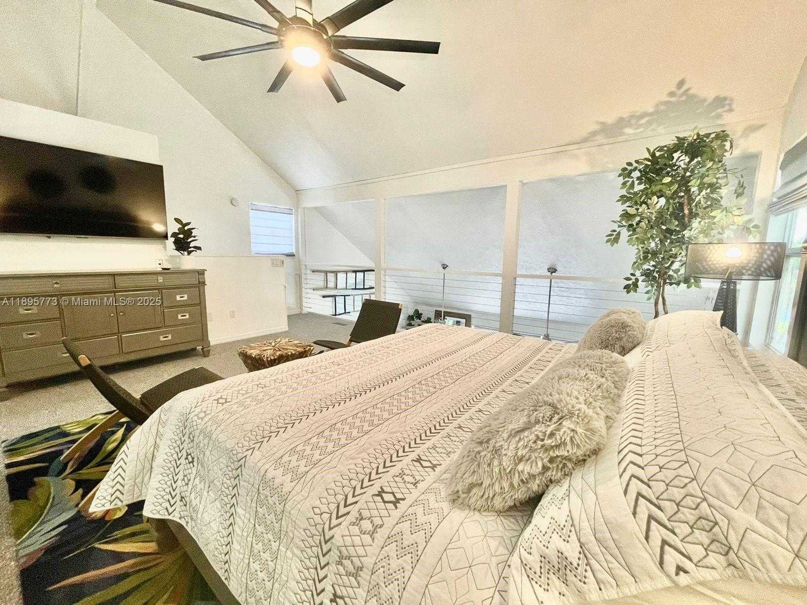 Small Image of 4700 REGINA DR, Fort Pierce Number 89