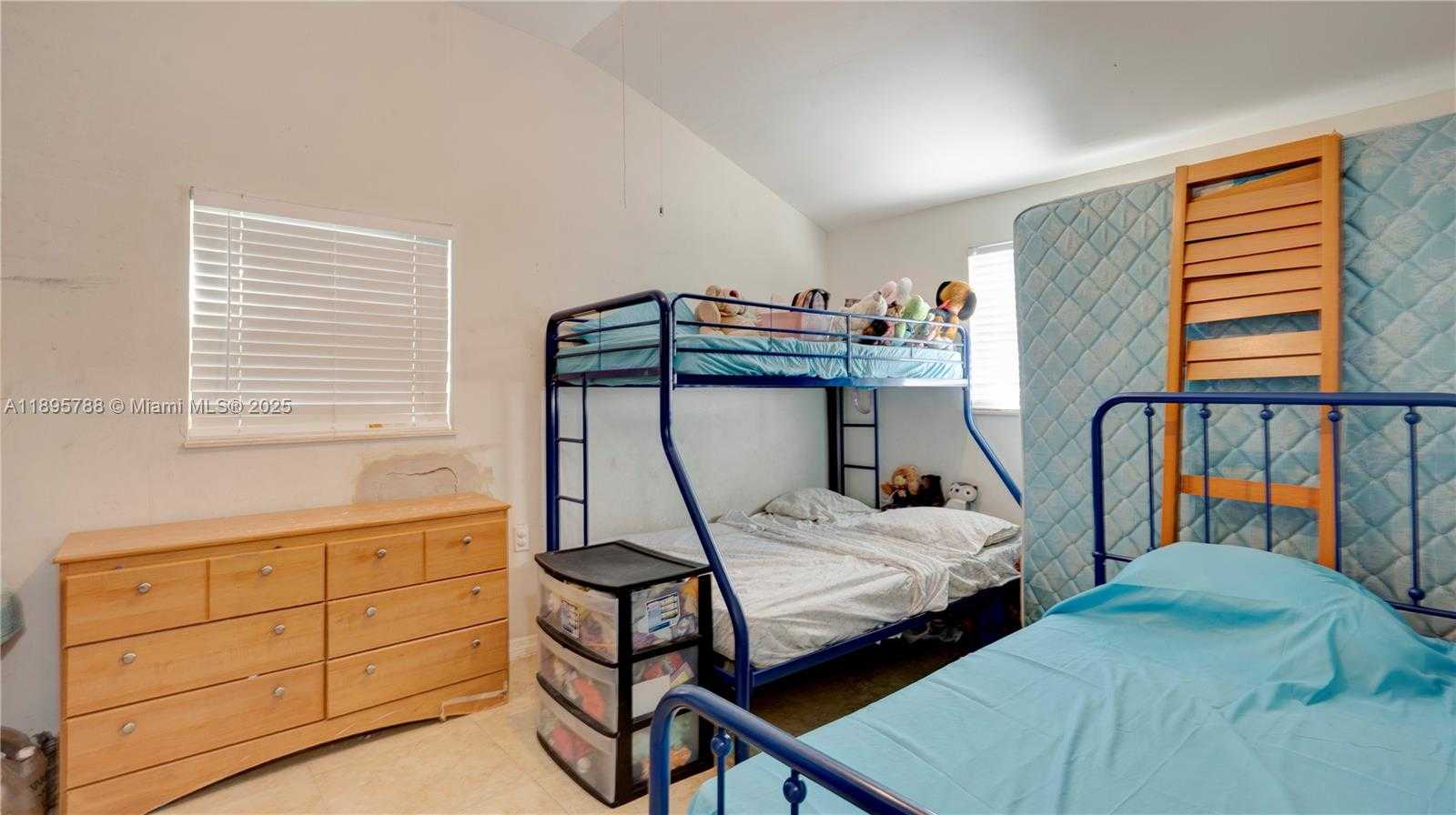 Small Image of 1023 NORTH 25TH AVE, Hollywood Number 10