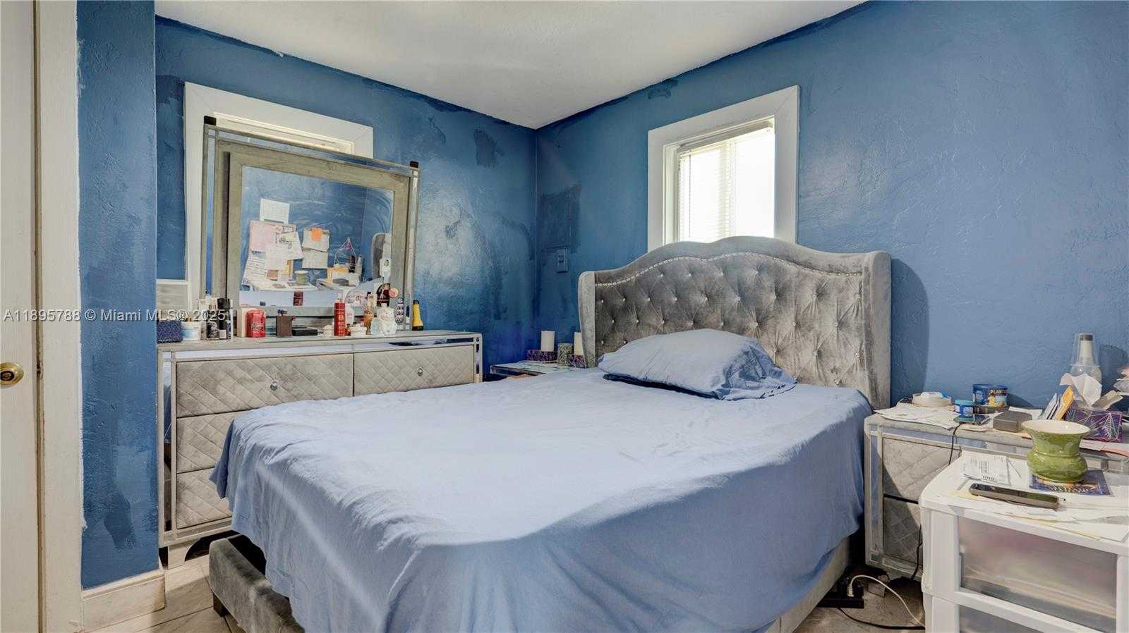 Small Image of 1023 NORTH 25TH AVE, Hollywood Number 8