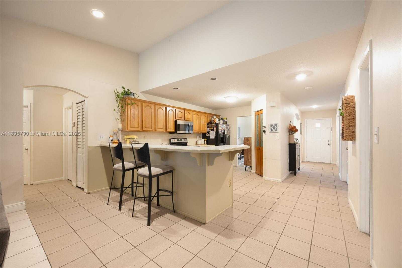 Small Image of 9730 SOUTH WEST 219TH ST, Cutler Bay Number 10