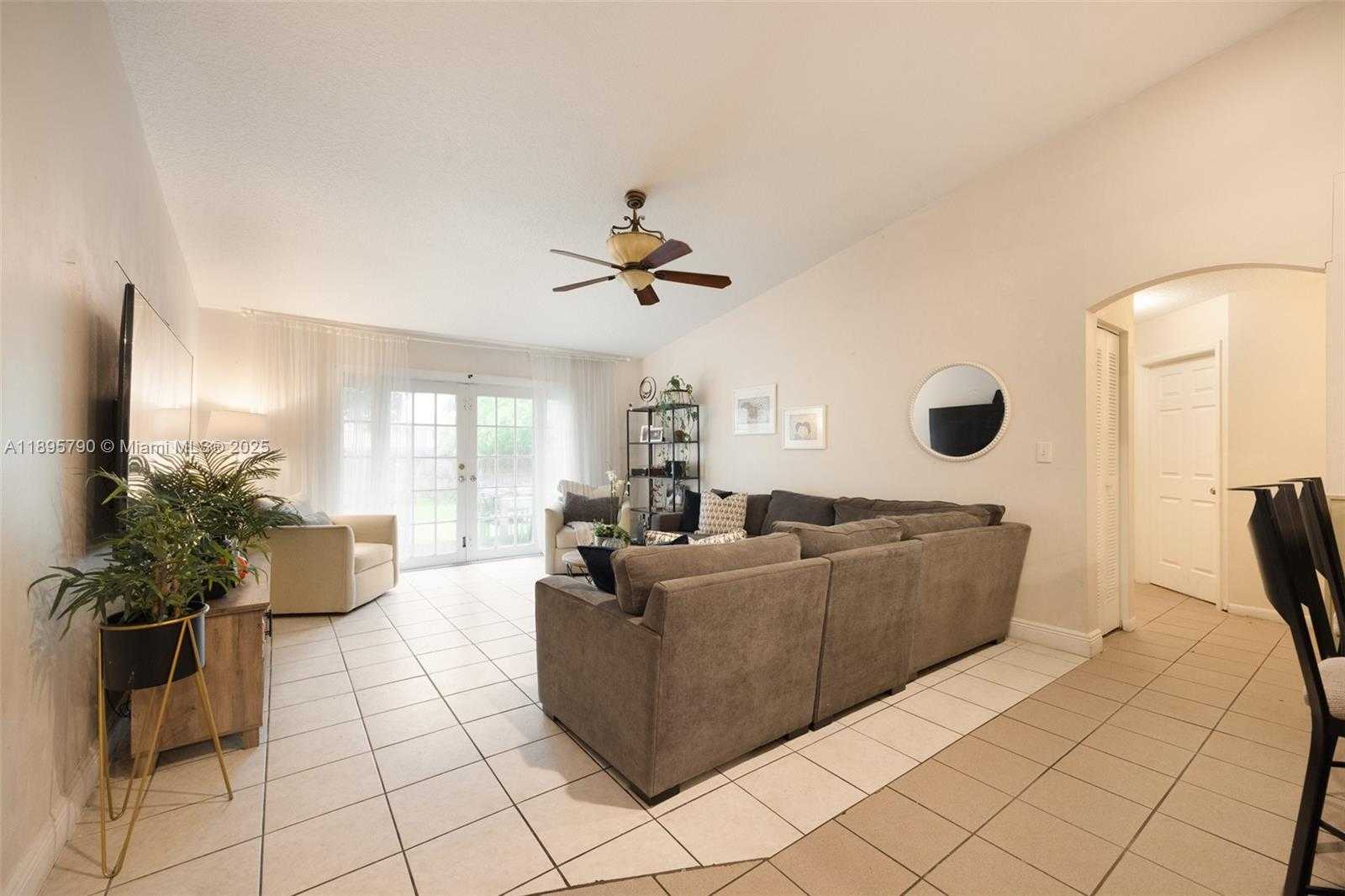 Small Image of 9730 SOUTH WEST 219TH ST, Cutler Bay Number 11