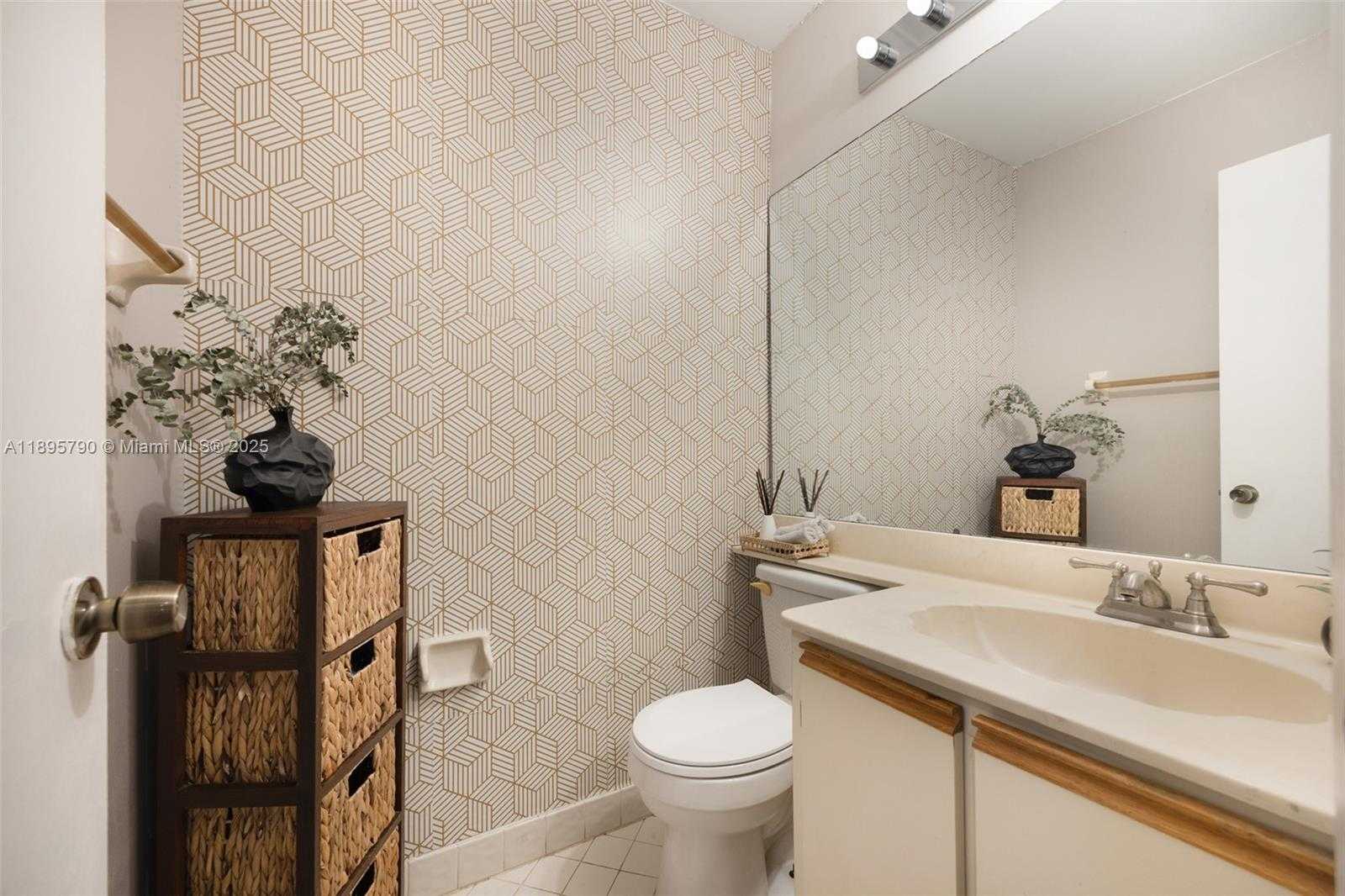 Small Image of 9730 SOUTH WEST 219TH ST, Cutler Bay Number 22
