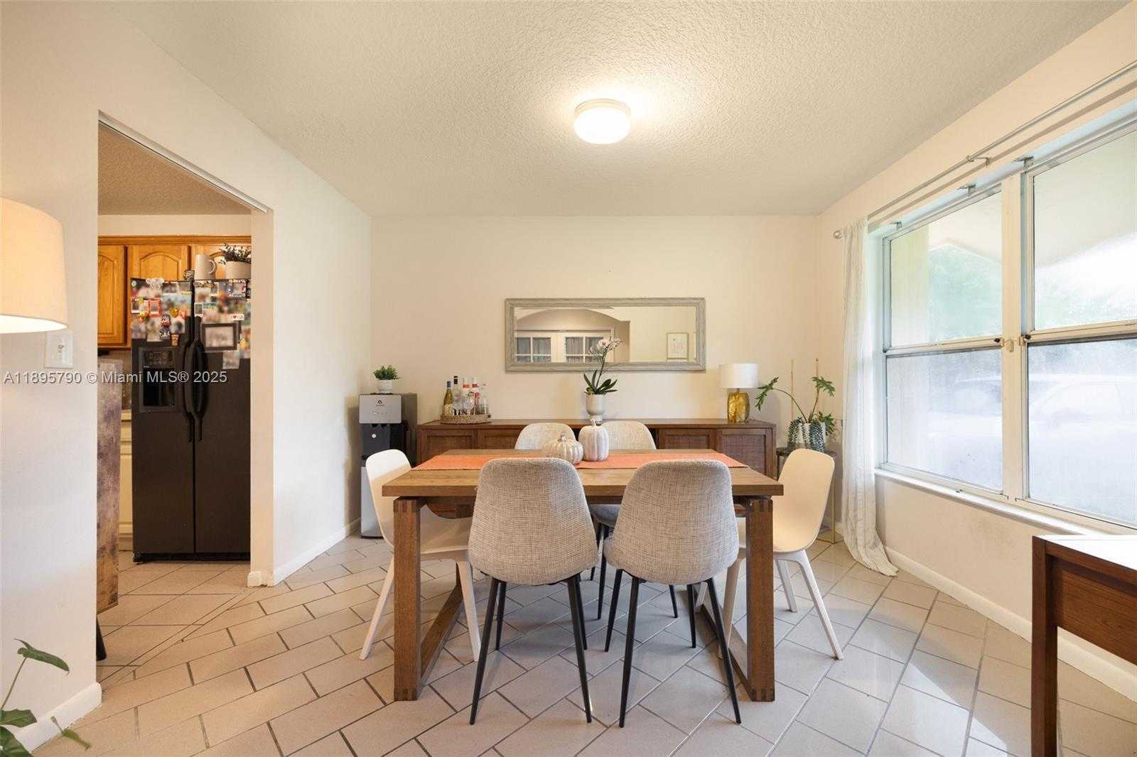 Small Image of 9730 SOUTH WEST 219TH ST, Cutler Bay Number 6