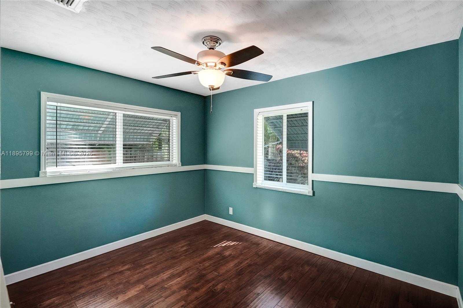 Small Image of 1413 NORTH EAST 17TH WAY, Fort Lauderdale Number 11