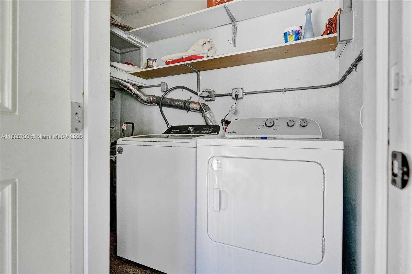 Small Image of 1413 NORTH EAST 17TH WAY, Fort Lauderdale Number 13
