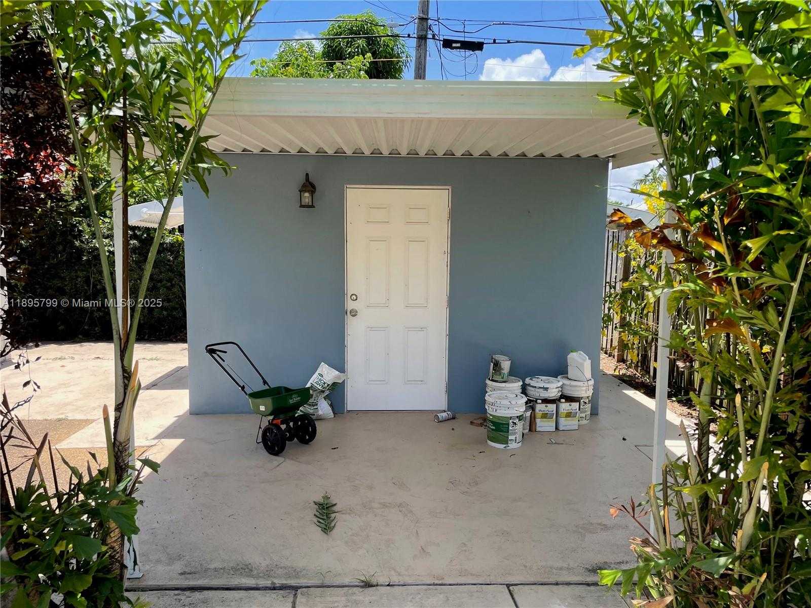 Small Image of 1413 NORTH EAST 17TH WAY, Fort Lauderdale Number 22