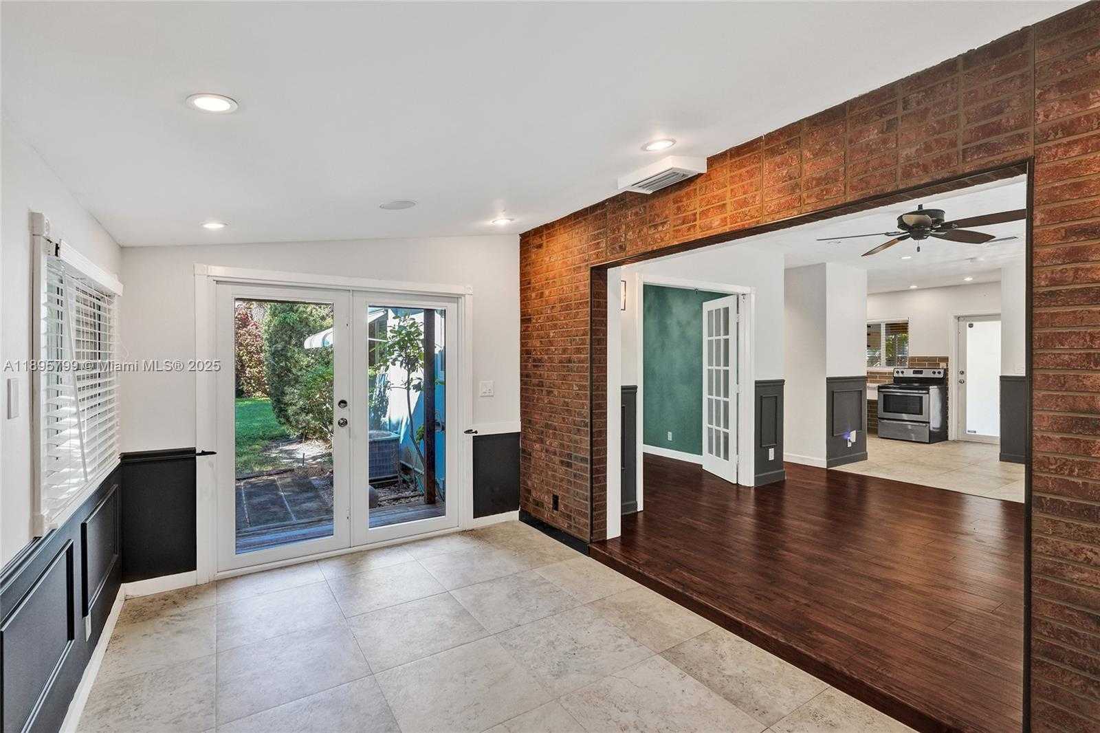 Small Image of 1413 NORTH EAST 17TH WAY, Fort Lauderdale Number 6