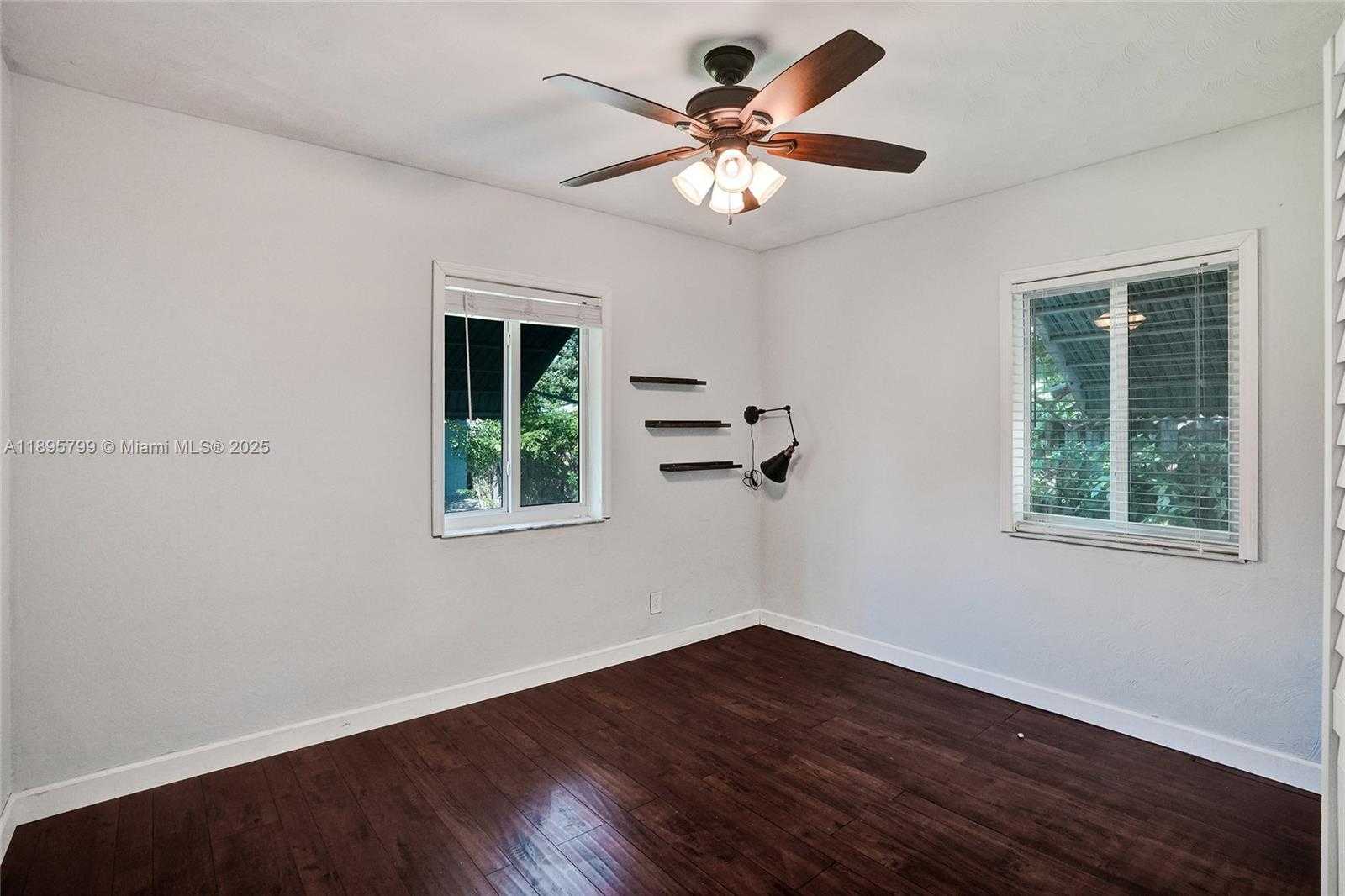 Small Image of 1413 NORTH EAST 17TH WAY, Fort Lauderdale Number 8