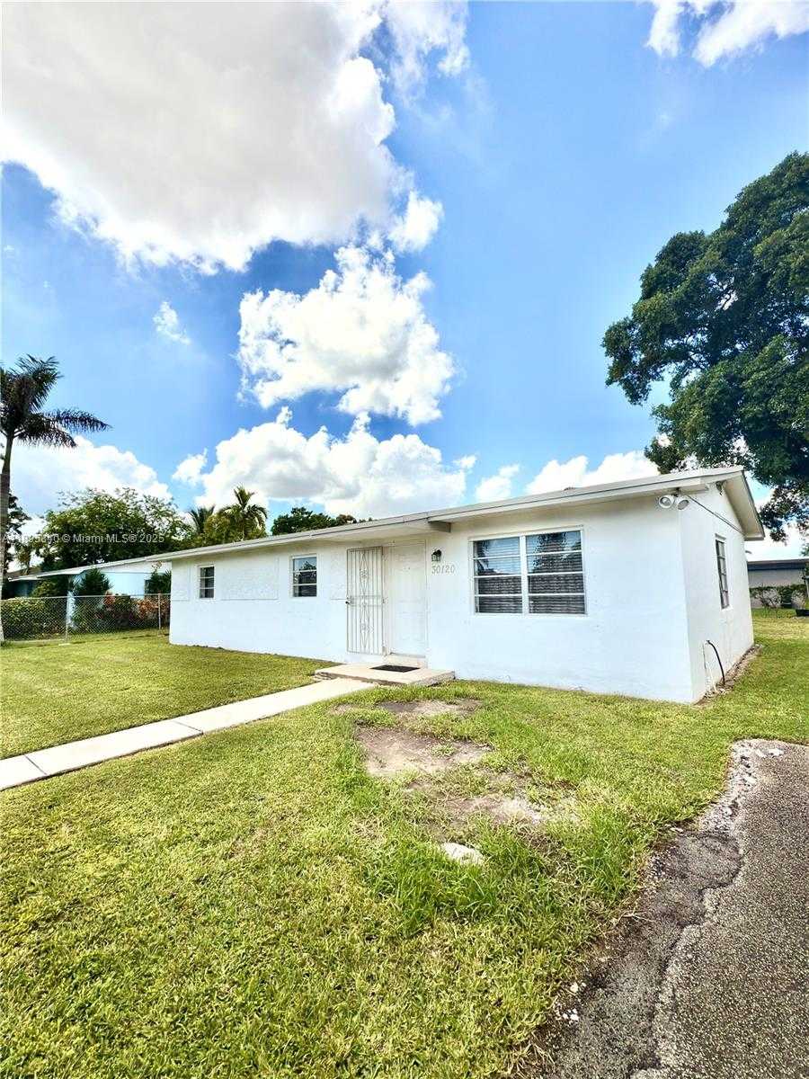 Small Image of 30120 SOUTH WEST 149TH AVE, Homestead Number 2