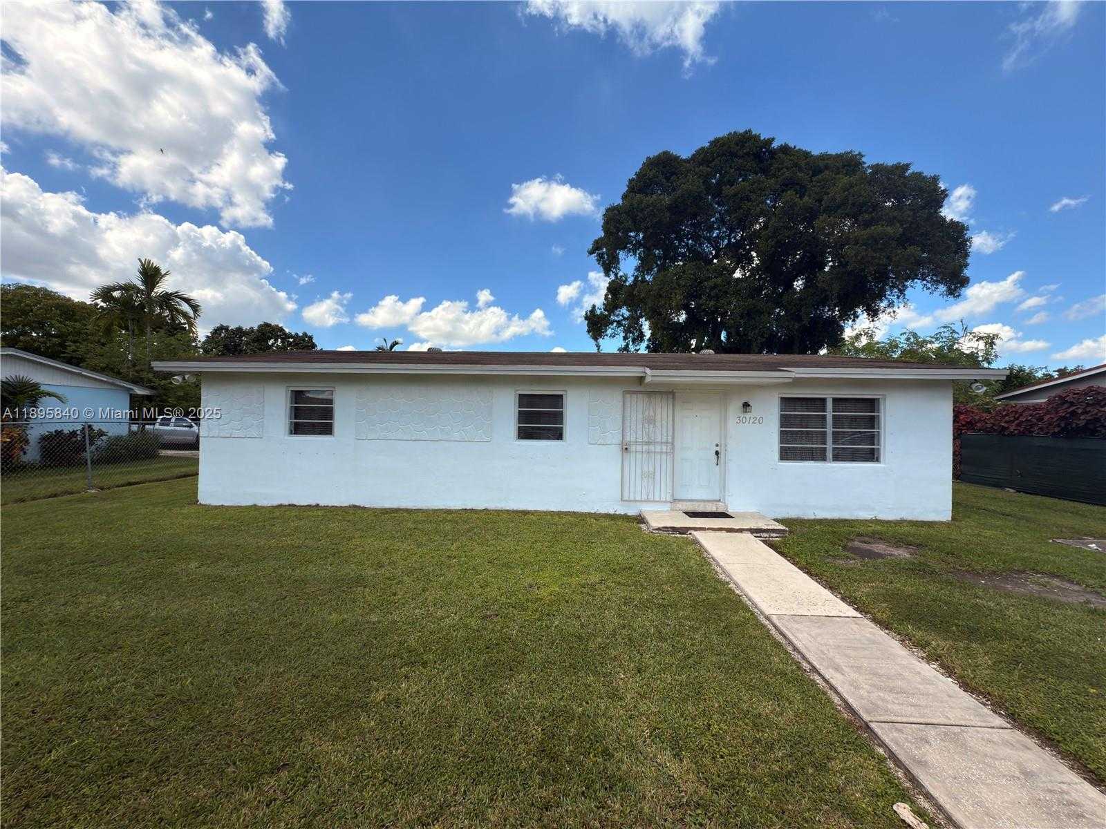 Small Image of 30120 SOUTH WEST 149TH AVE, Homestead Number 3