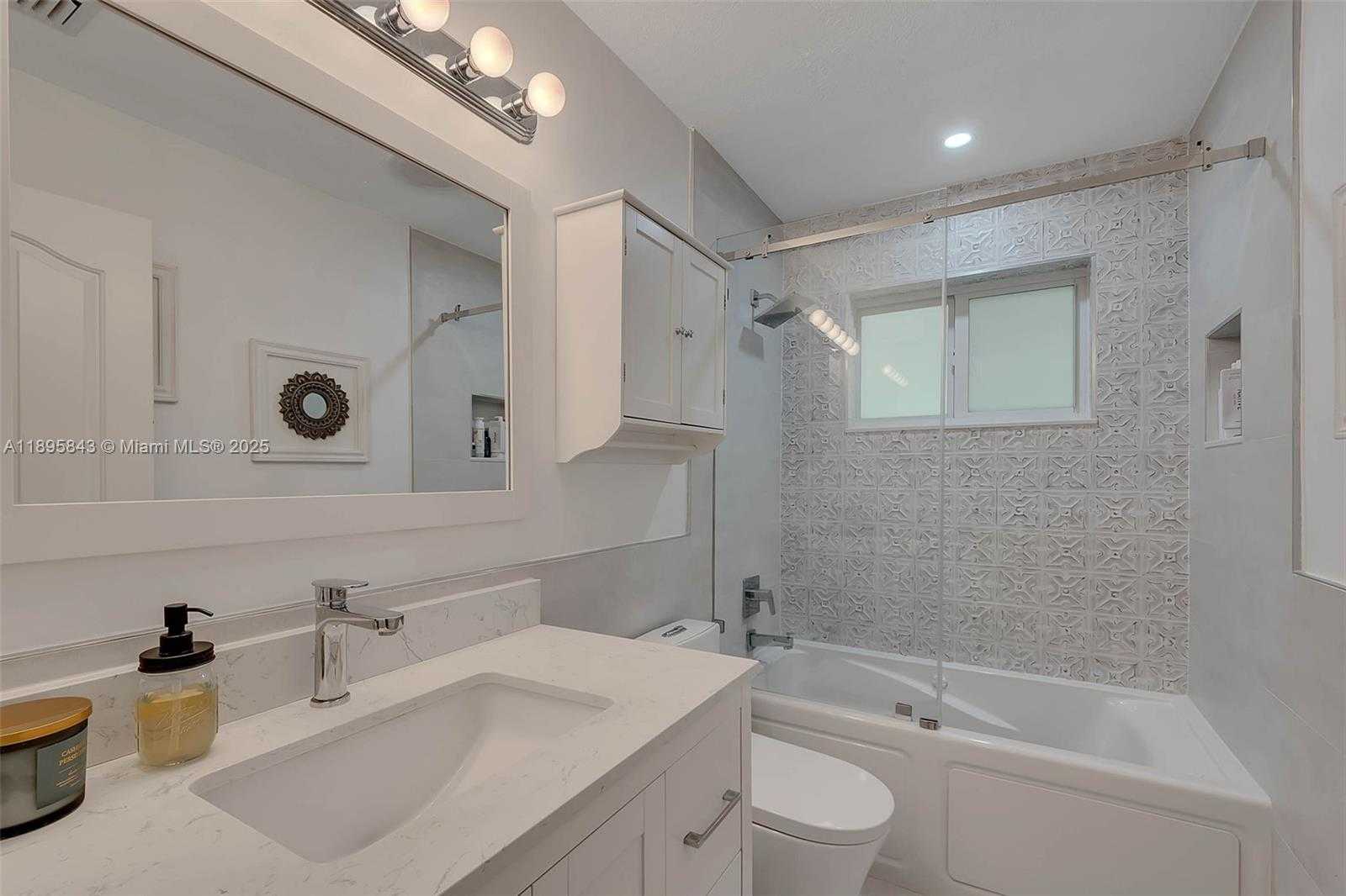 Small Image of 16723 SOUTH WEST 78TH PL, Palmetto Bay Number 17