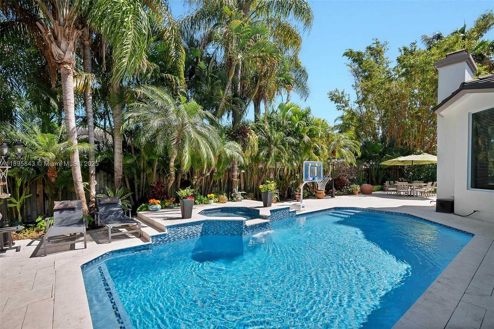 Small Image of 16723 SOUTH WEST 78TH PL, Palmetto Bay Number 6