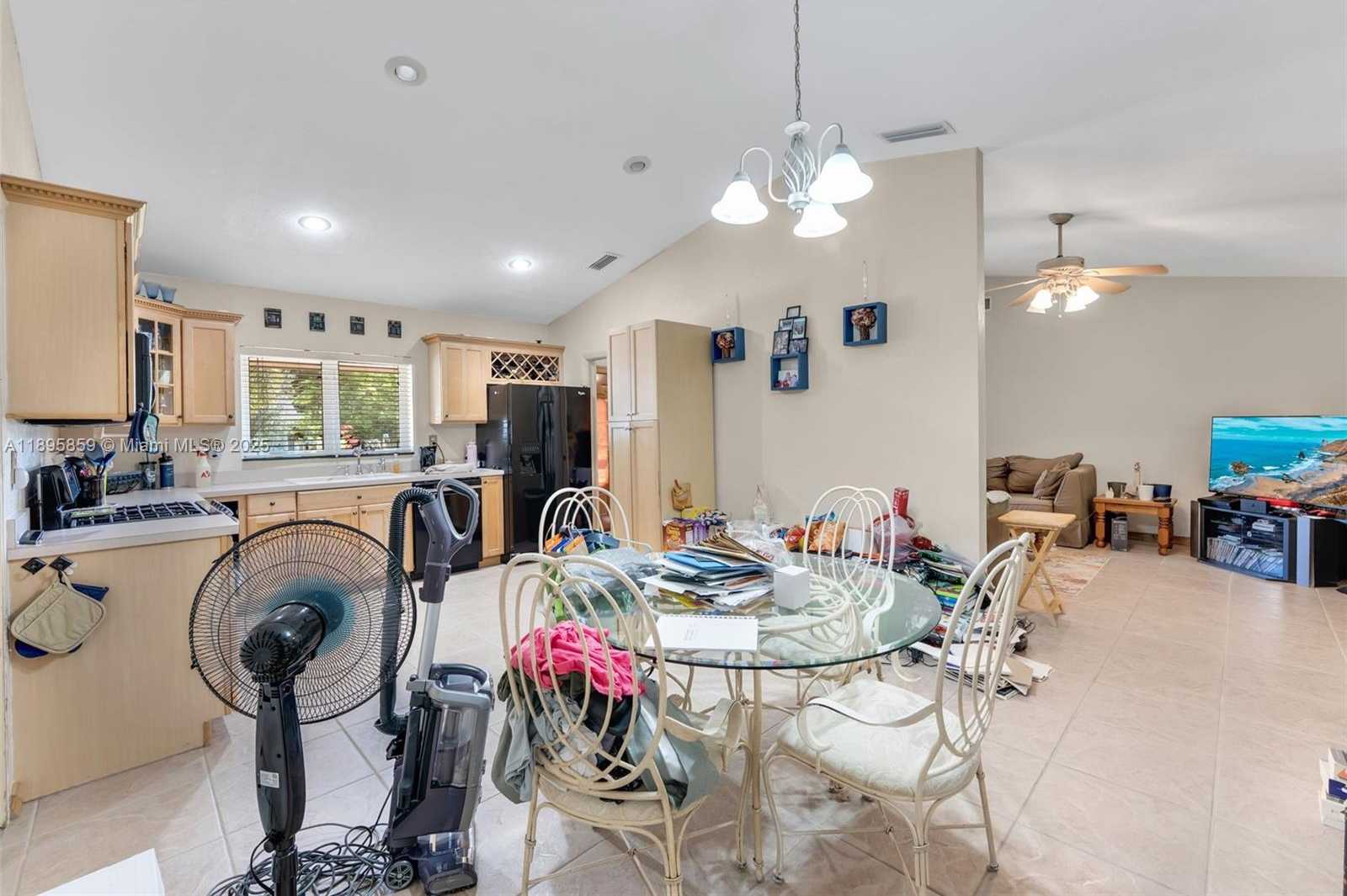 Small Image of 18102 SOUTH WEST 88TH PL, Palmetto Bay Number 15