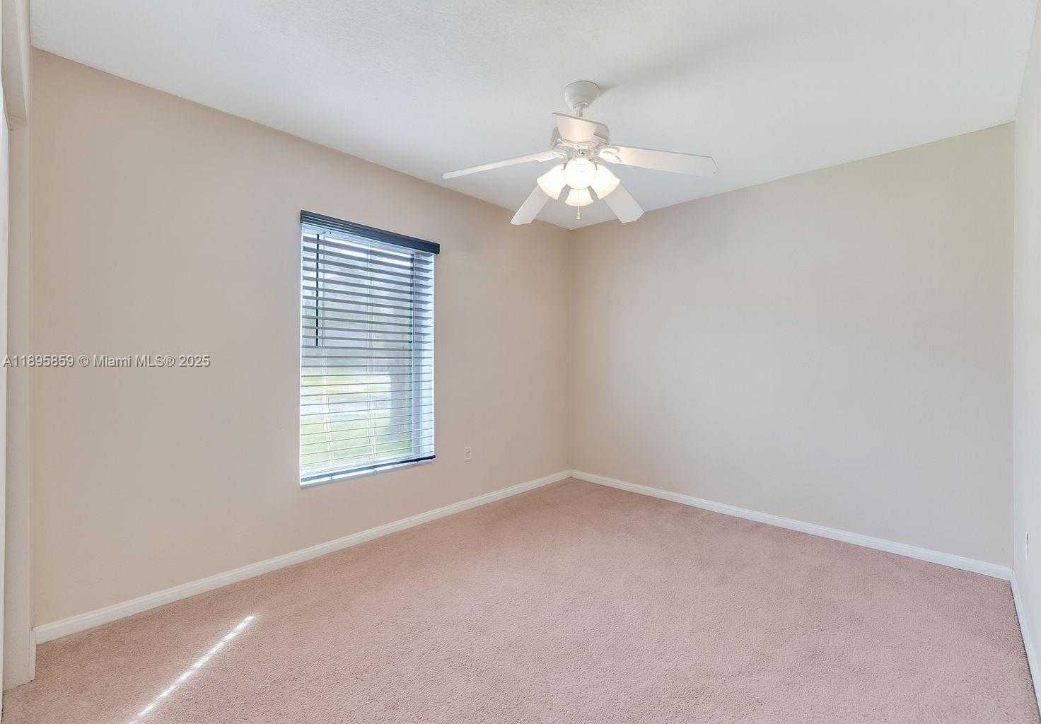 Small Image of 18102 SOUTH WEST 88TH PL, Palmetto Bay Number 20