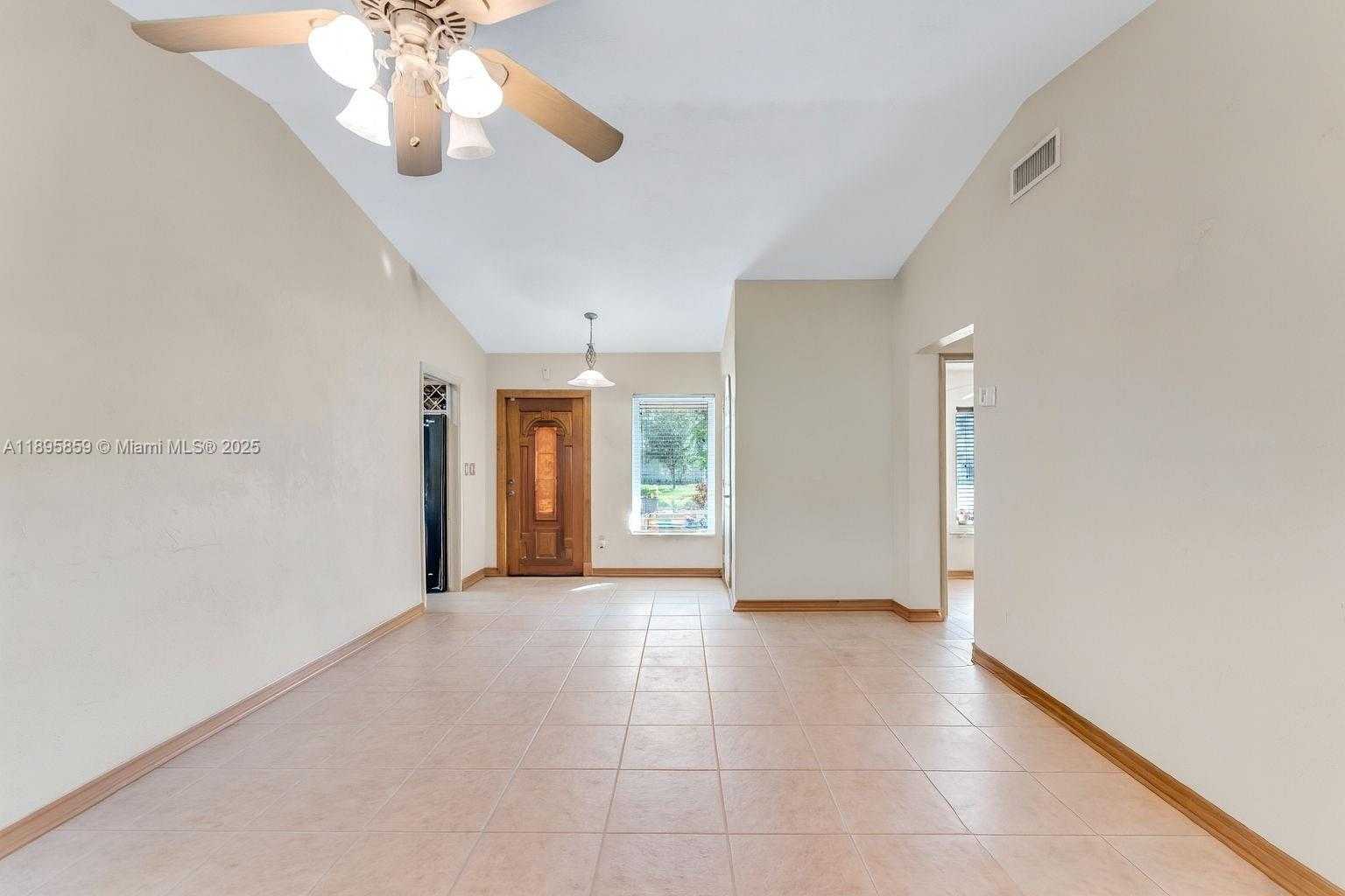 Small Image of 18102 SOUTH WEST 88TH PL, Palmetto Bay Number 23