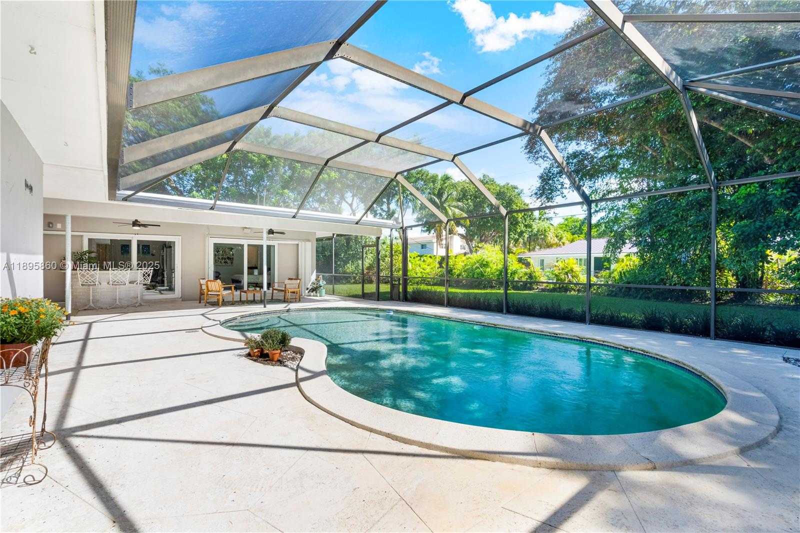 Small Image of 13905 SOUTH WEST 78TH CT, Palmetto Bay Number 25