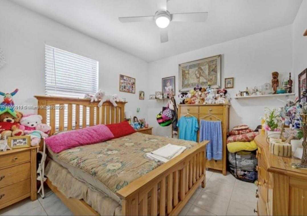 Small Image of 10978 SOUTH WEST 243RD LN, Homestead Number 15