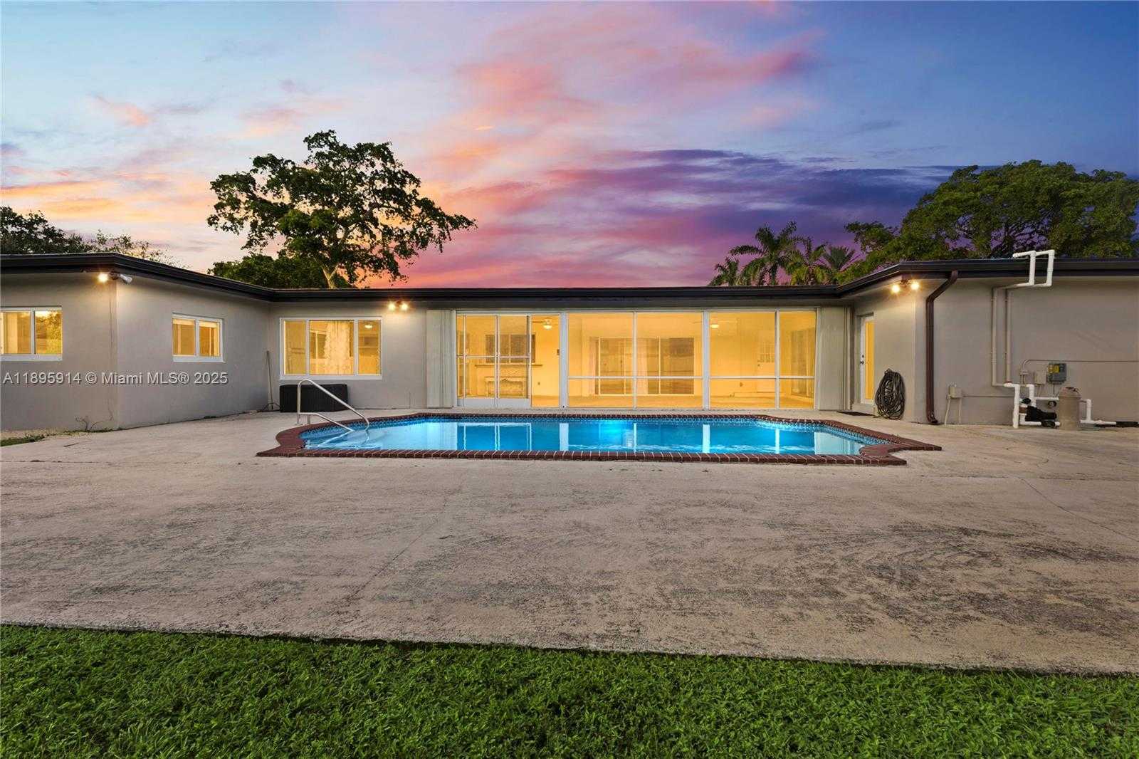 Small Image of 6150 SOUTH WEST 7TH ST, Plantation Number 41