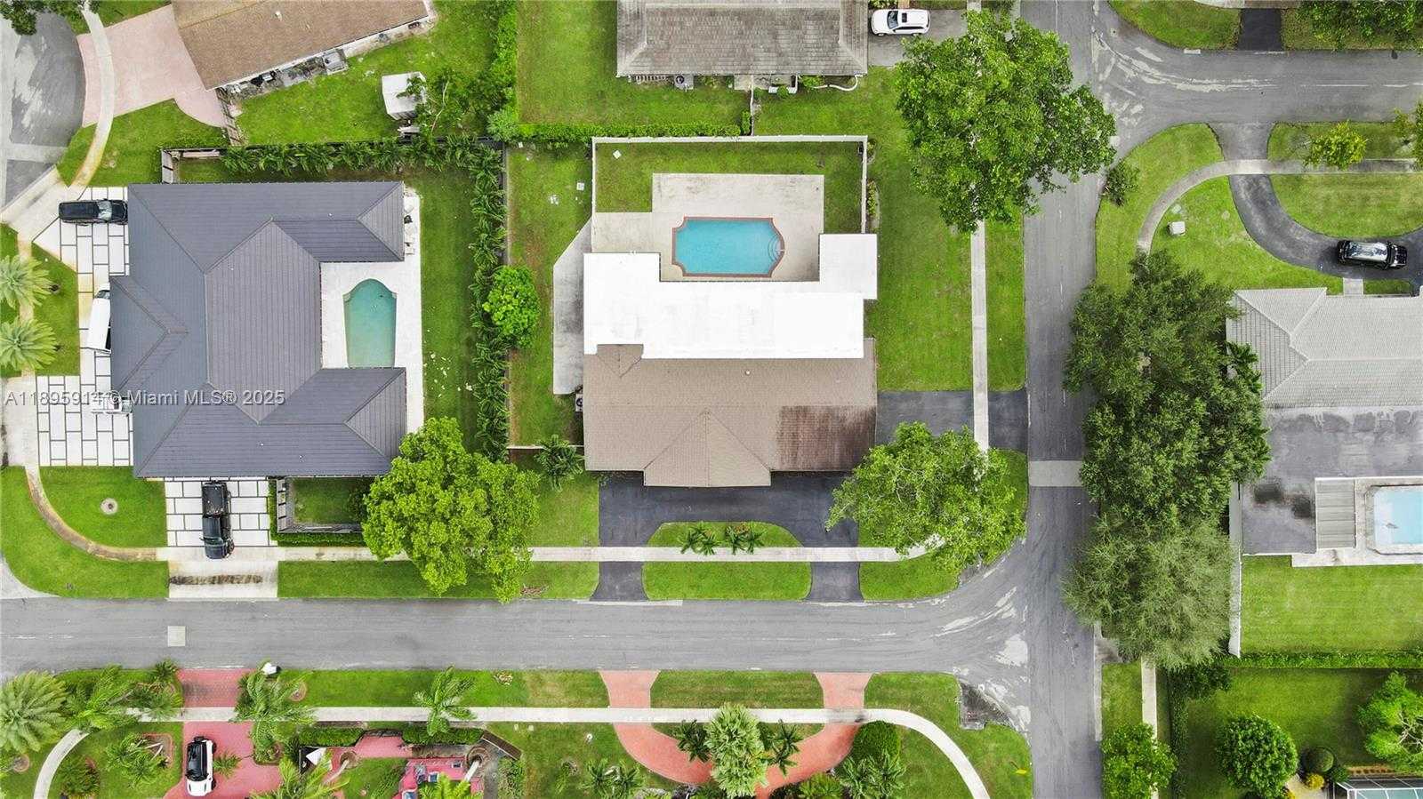 Small Image of 6150 SOUTH WEST 7TH ST, Plantation Number 47