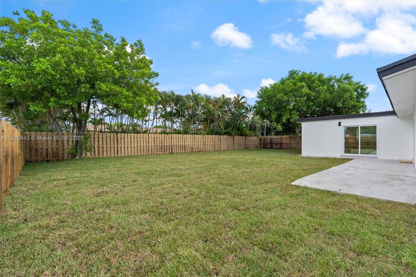 Small Image of 3645 SOUTH WEST 22ND ST, Fort Lauderdale Number 25