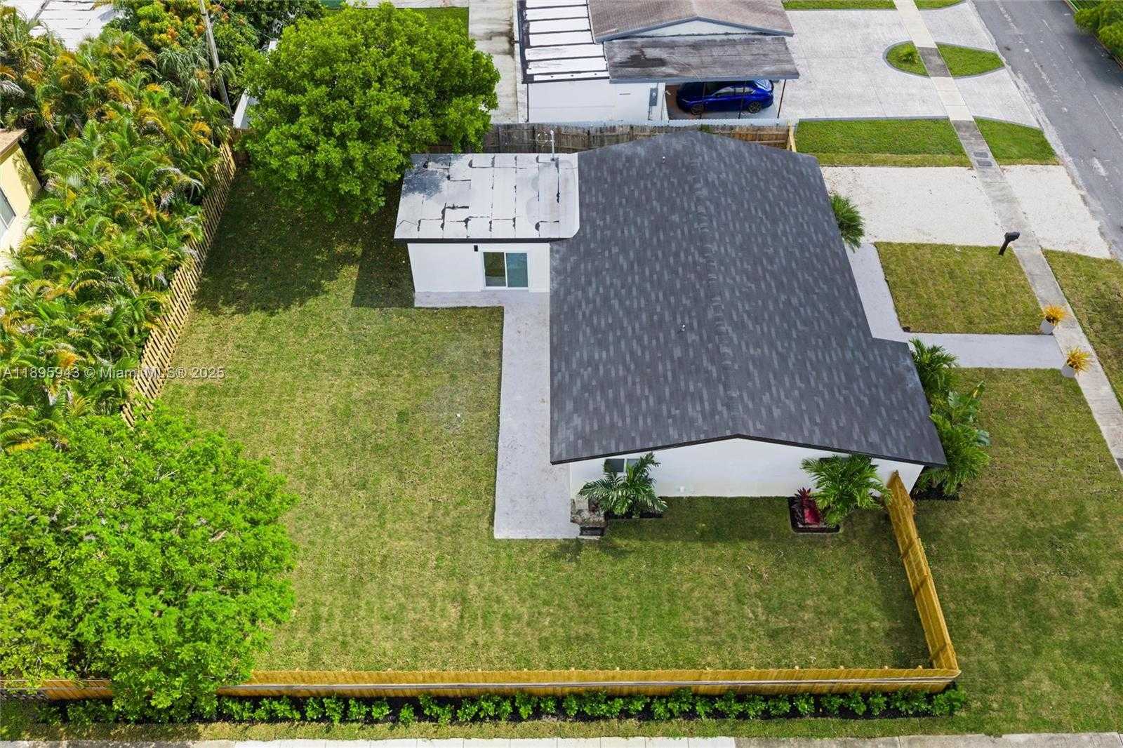 Small Image of 3645 SOUTH WEST 22ND ST, Fort Lauderdale Number 30