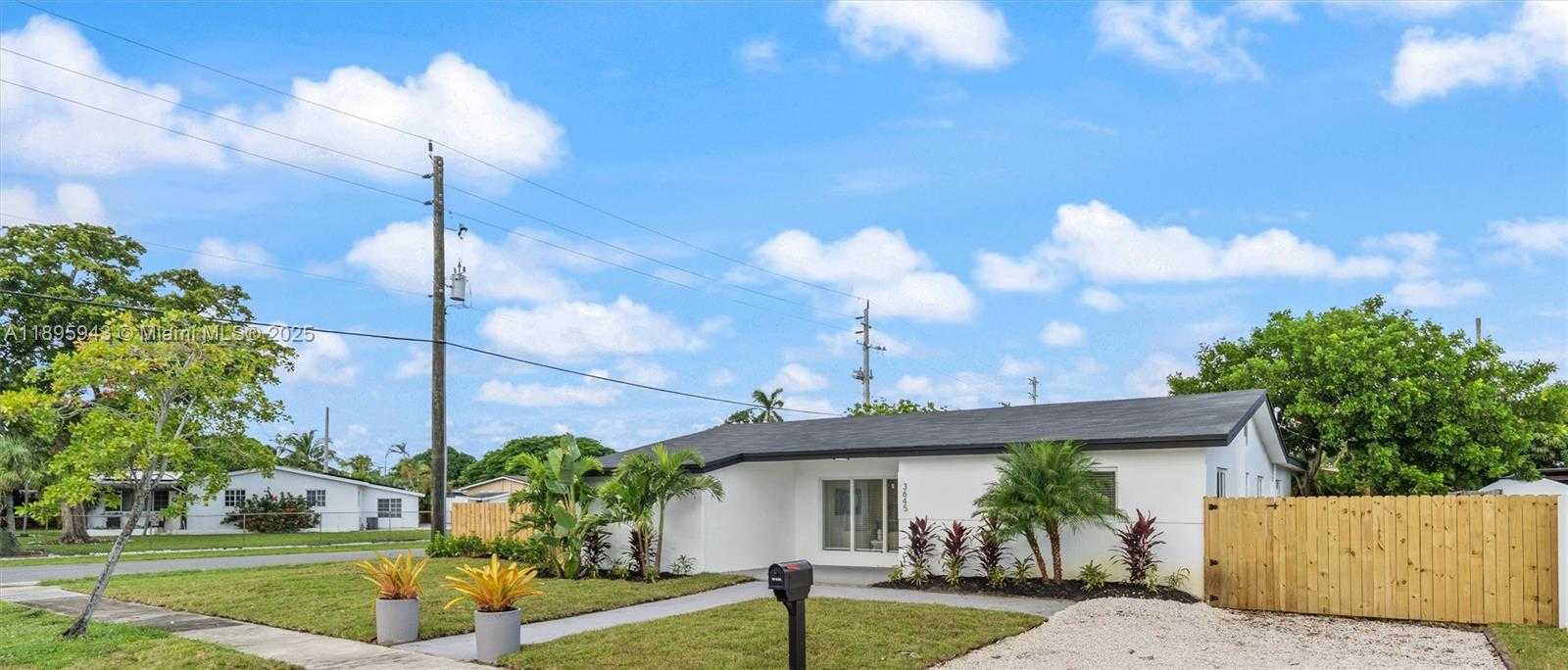 Small Image of 3645 SOUTH WEST 22ND ST, Fort Lauderdale Number 34