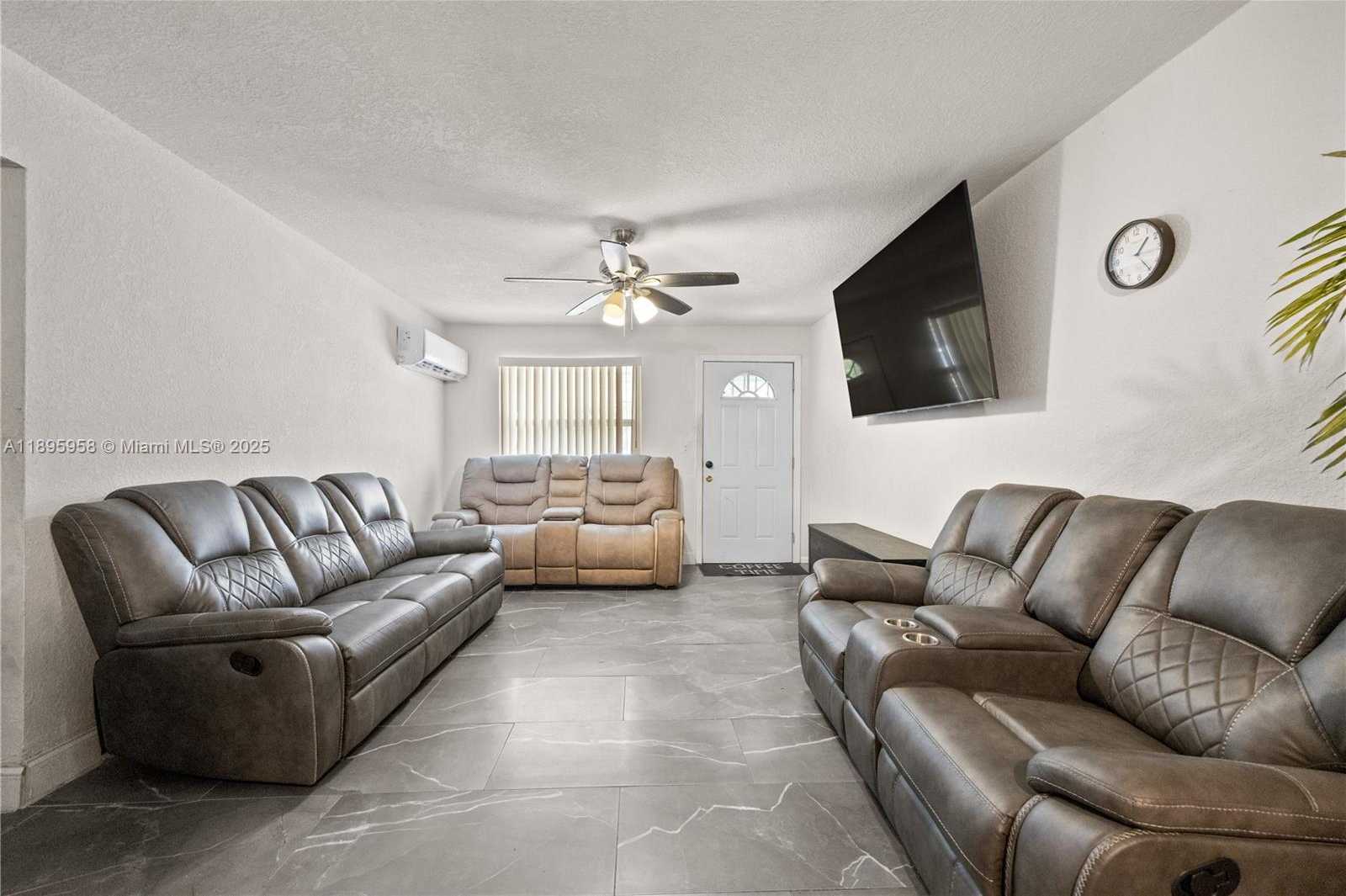 Small Image of 625 NORTH EAST 130TH ST, North Miami Number 3