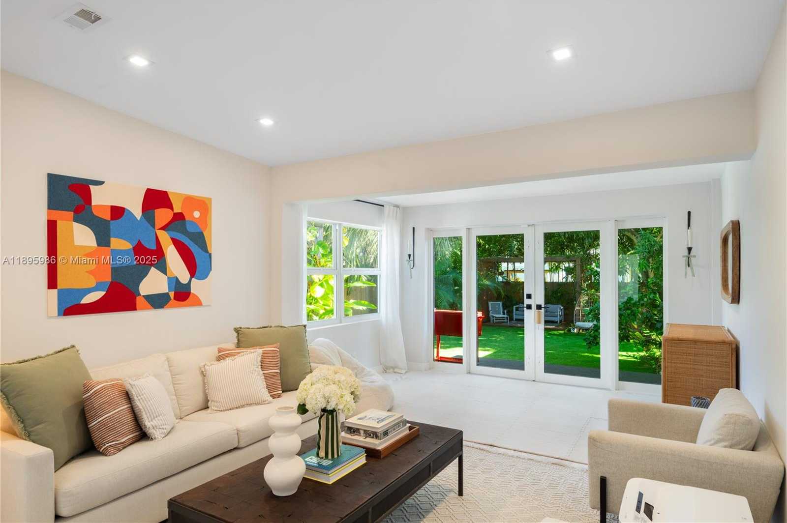 Small Image of 531 SOUTH WEST 23RD RD, Miami Number 25