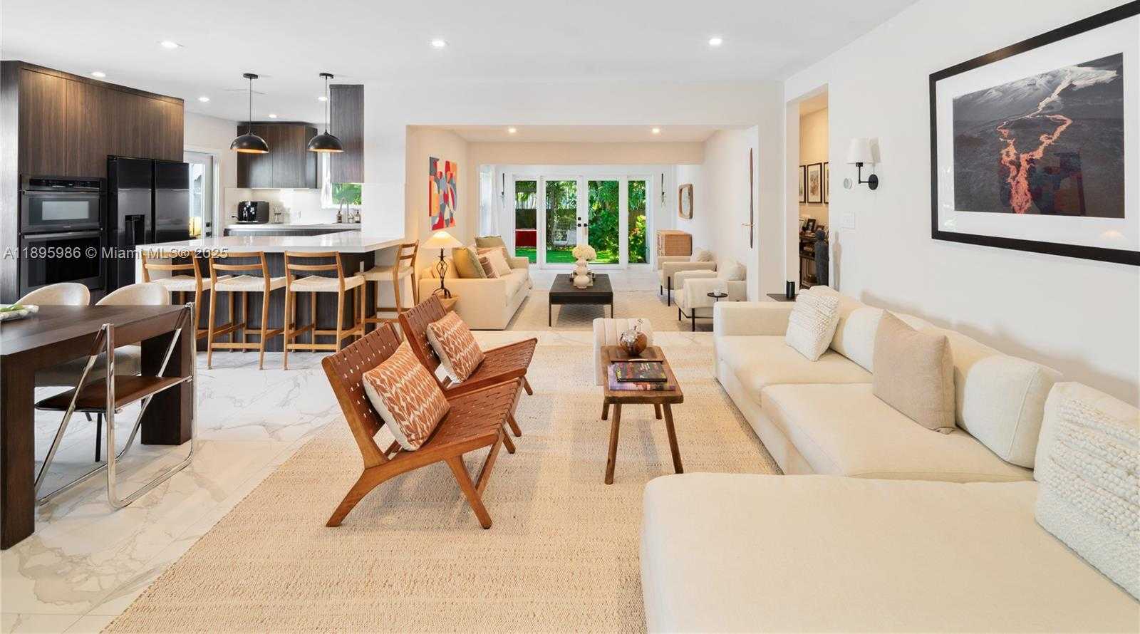 Small Image of 531 SOUTH WEST 23RD RD, Miami Number 5