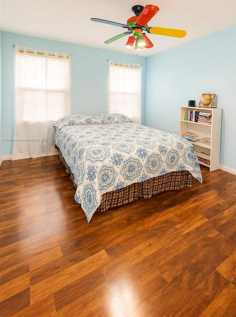Small Image of 14936 SOUTH WEST 22ND ST, Miramar Number 9