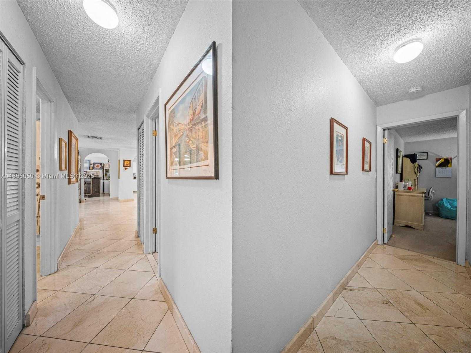 Small Image of 8520 SOUTH WEST 179TH ST, Palmetto Bay Number 16