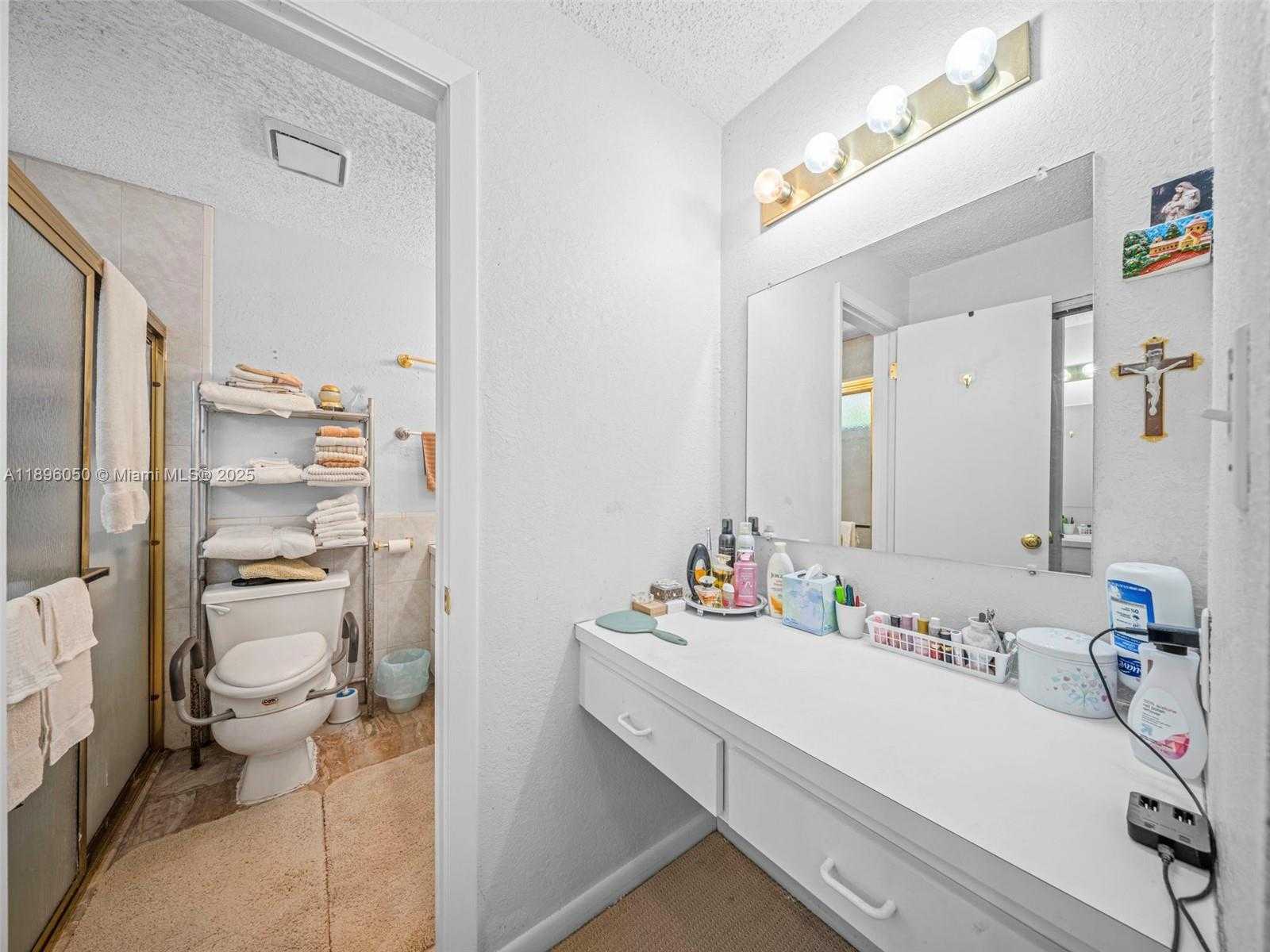 Small Image of 8520 SOUTH WEST 179TH ST, Palmetto Bay Number 19
